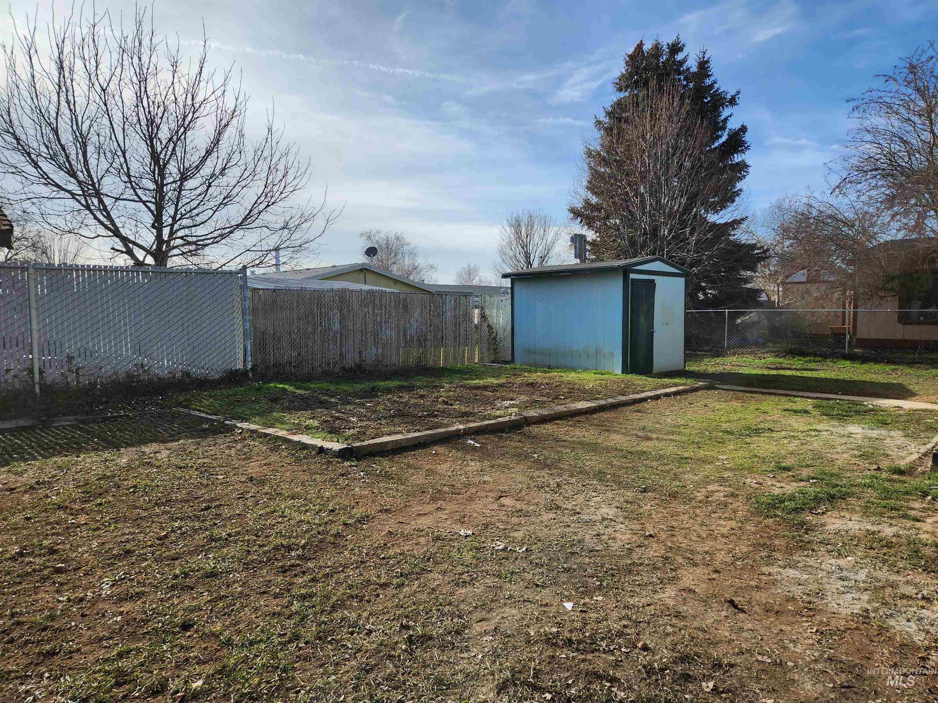 10711 W Glen Ellyn Street, Boise, Idaho 83713, 2 Bedrooms, 2 Bathrooms, Residential For Sale, Price $299,900,MLS 98973519