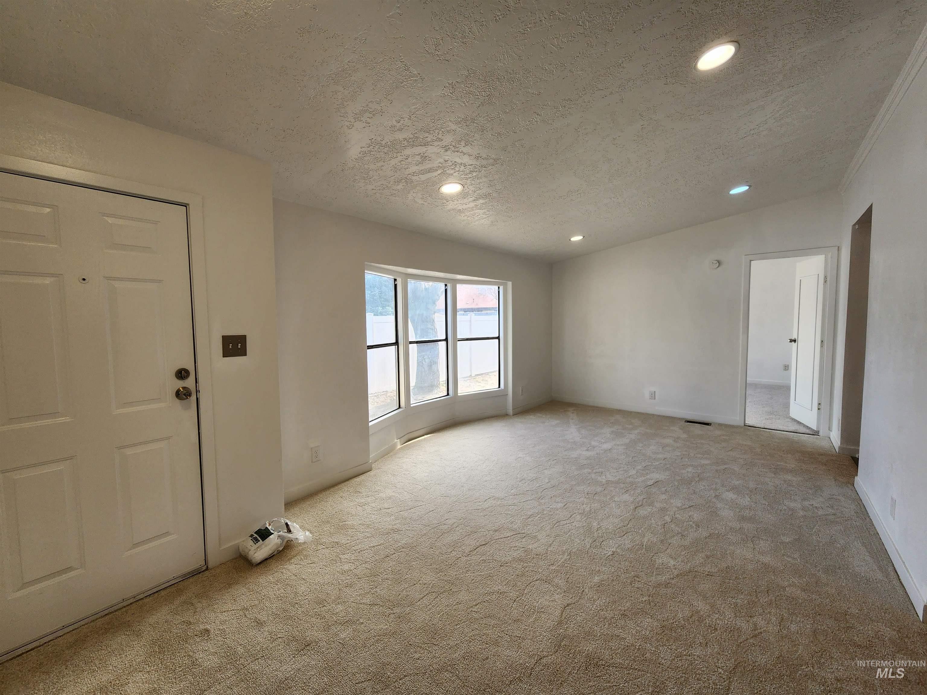 10711 W Glen Ellyn Street, Boise, Idaho 83713, 2 Bedrooms, 2 Bathrooms, Residential For Sale, Price $299,900,MLS 98973519