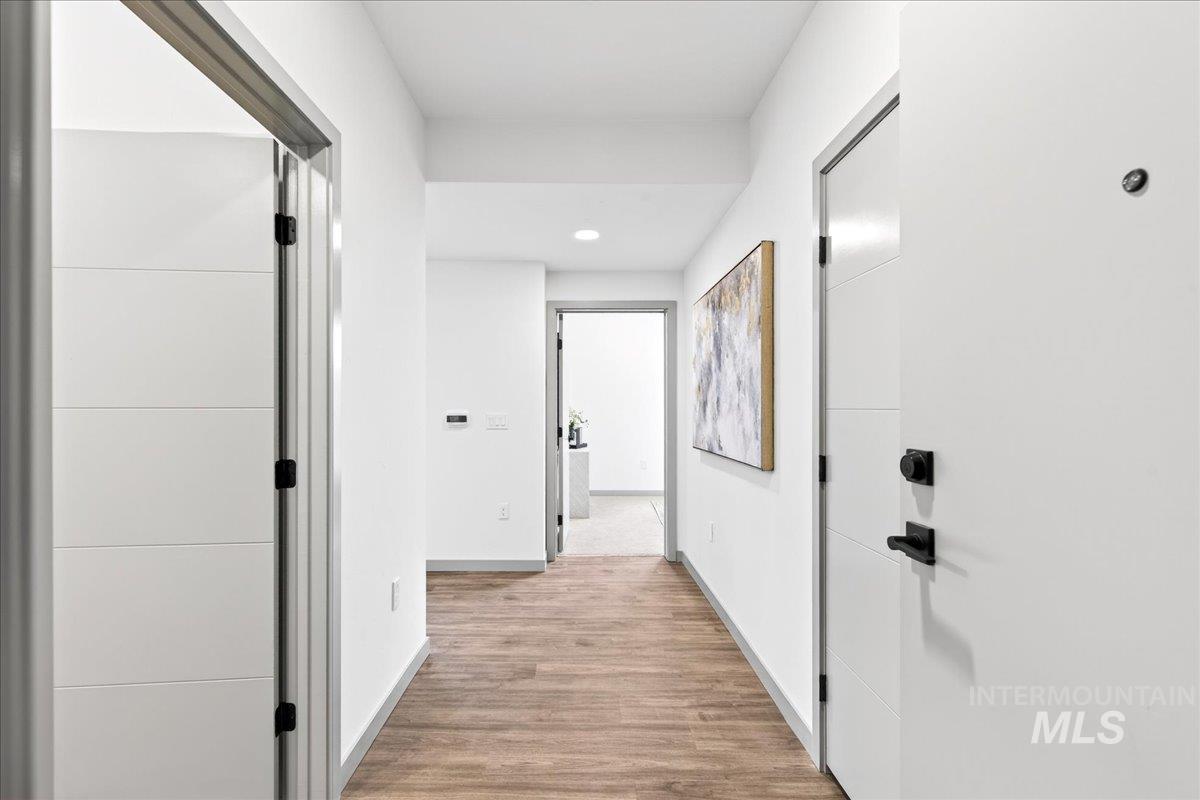 2320 S Broadway Avenue, Boise, Idaho 83706, 2 Bedrooms, 2 Bathrooms, Residential For Sale, Price $460,000, 98973527