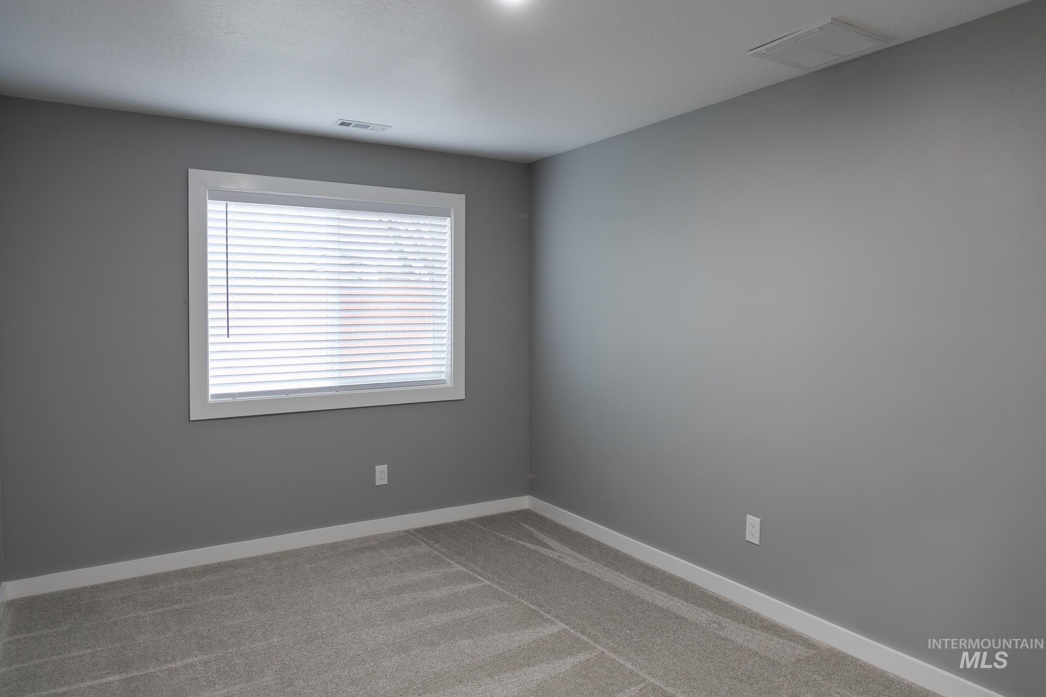 297 SW 6th St #1, Ontario, Oregon 97914, 4 Bedrooms, 2.5 Bathrooms, Rental For Rent, Price $1,995,MLS 98973528