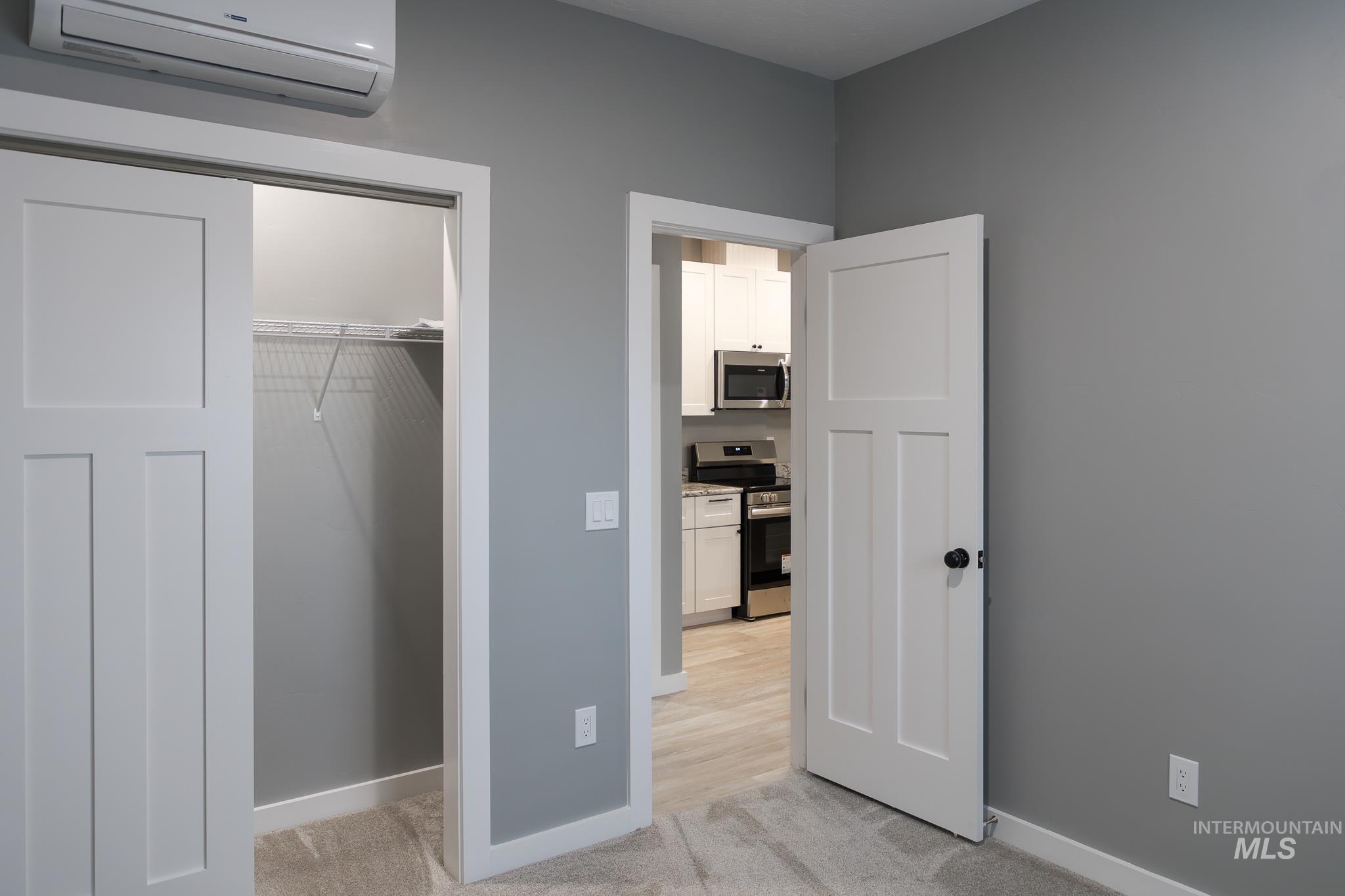 287 SW 6th St #2, Ontario, Oregon 97914, 2 Bedrooms, 1 Bathroom, Rental For Rent, Price $1,495,MLS 98973529