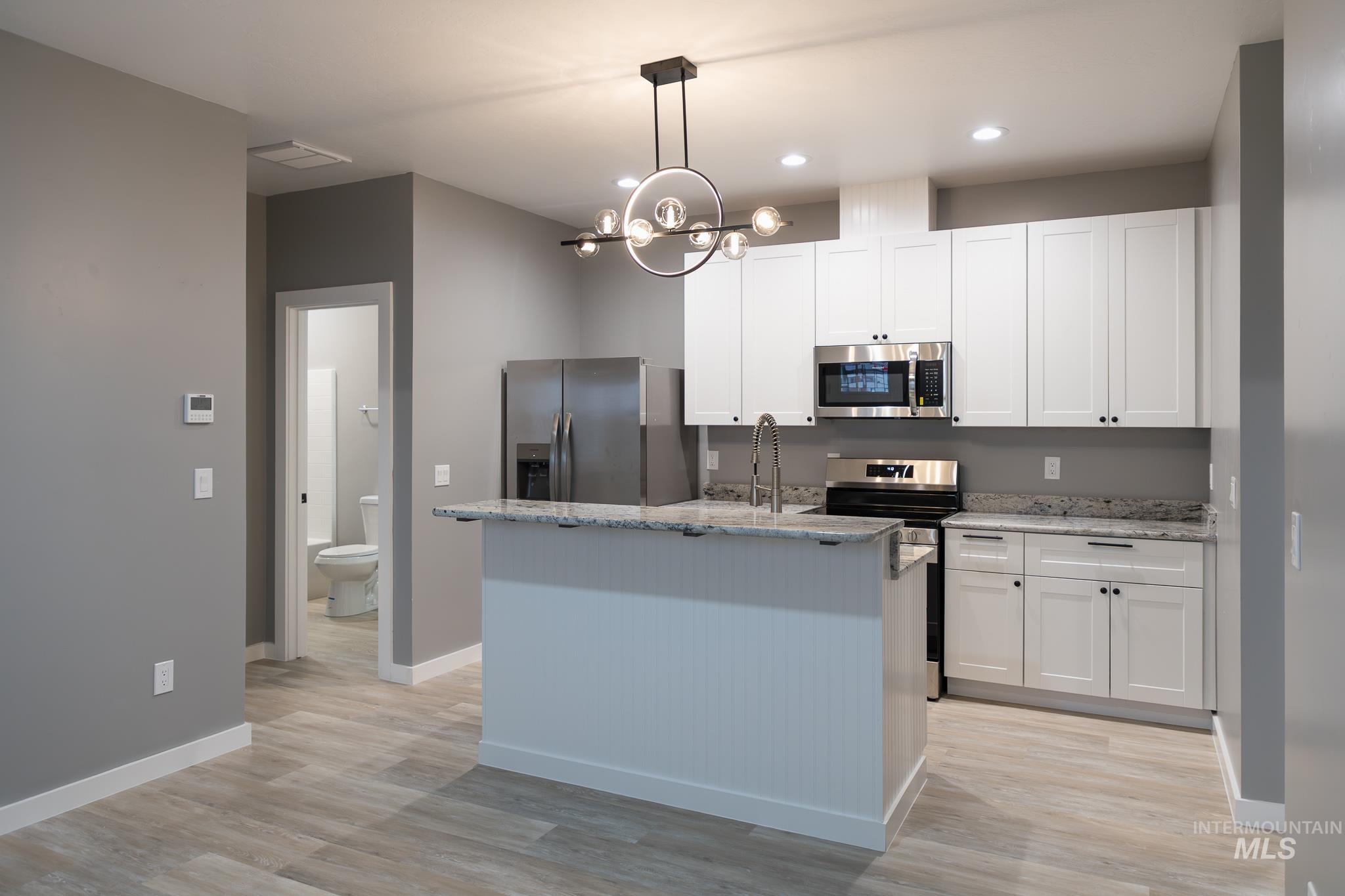 297 SW 6th St #2, Ontario, Oregon 97914, 2 Bedrooms, 1 Bathroom, Rental For Rent, Price $1,495,MLS 98973531