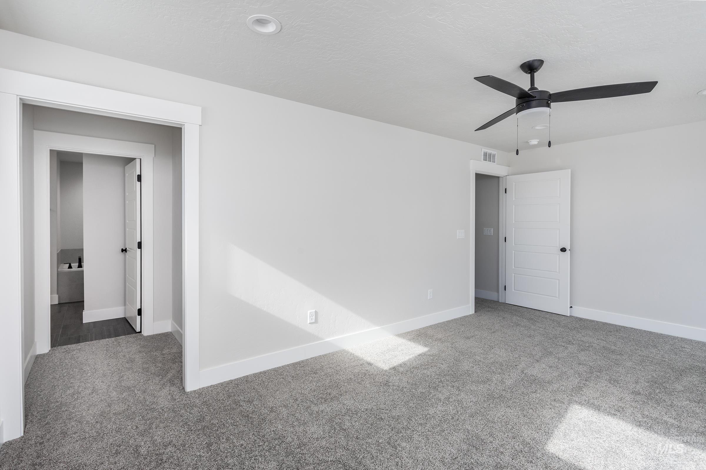 980 E Odyssey St, Kuna, Idaho 83634, 2 Bedrooms, 2.5 Bathrooms, Residential For Sale, Price $370,900, 98973533