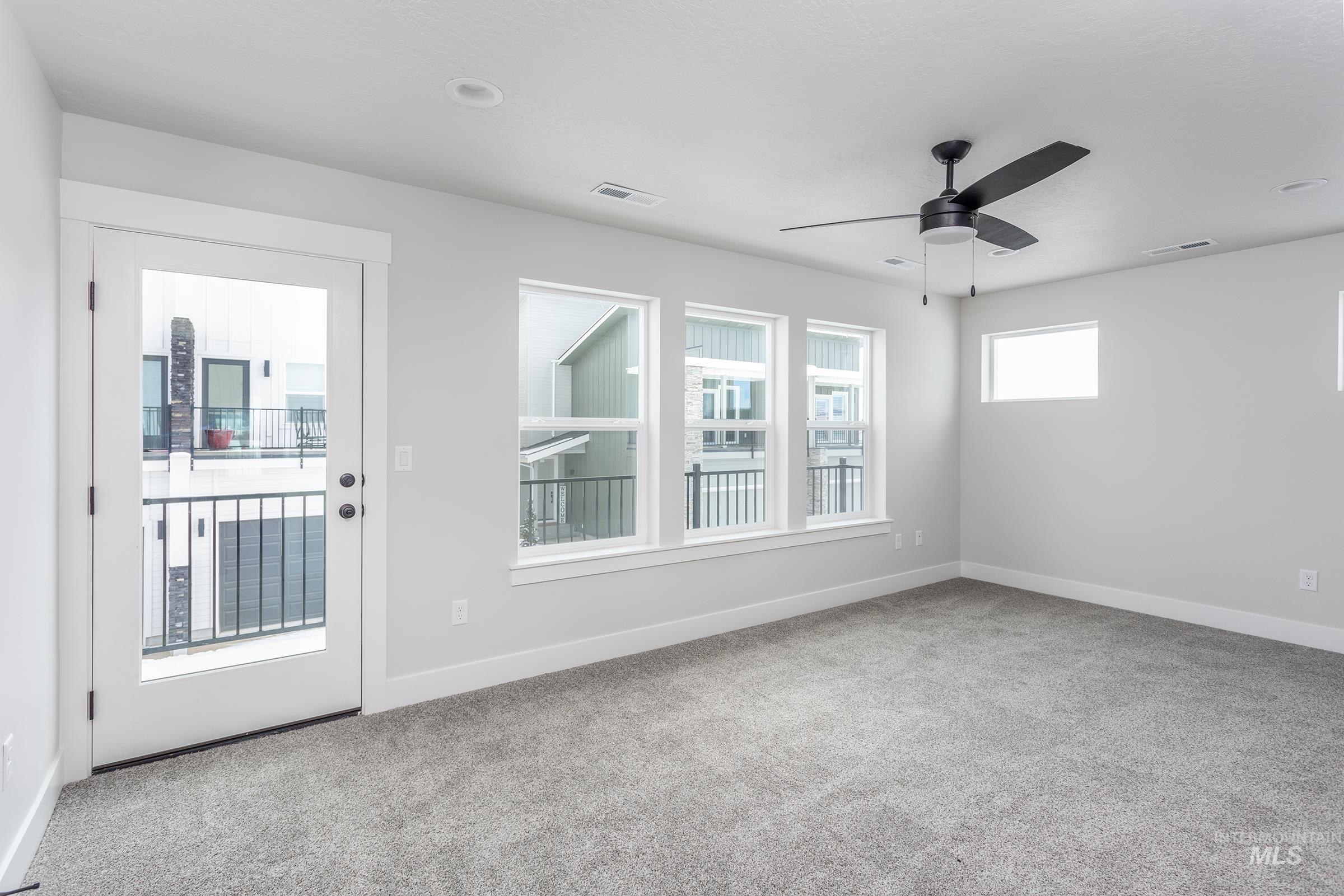 980 E Odyssey St, Kuna, Idaho 83634, 2 Bedrooms, 2.5 Bathrooms, Residential For Sale, Price $370,900, 98973533