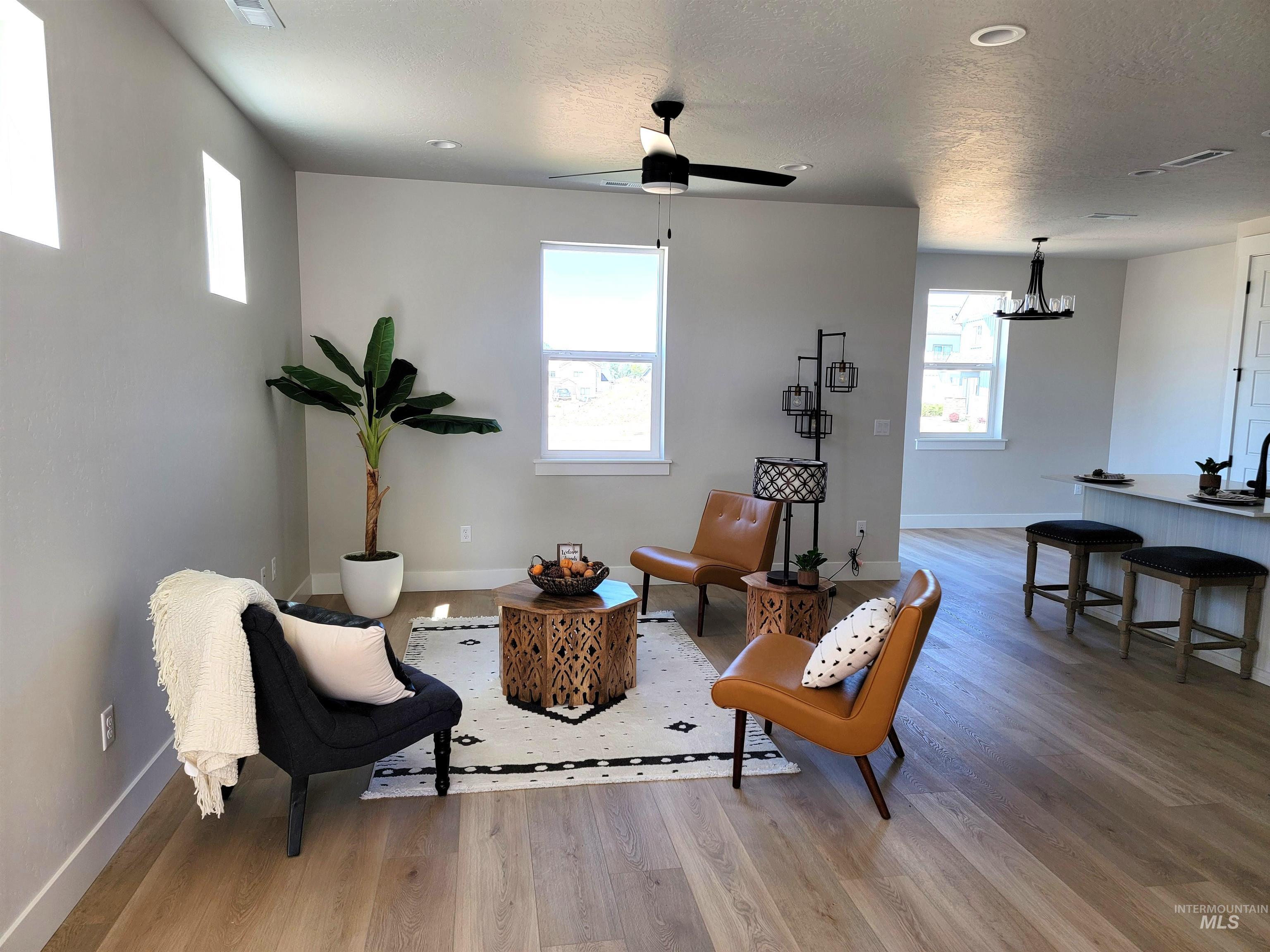 980 E Odyssey St, Kuna, Idaho 83634, 2 Bedrooms, 2.5 Bathrooms, Residential For Sale, Price $374,900,MLS 98973533