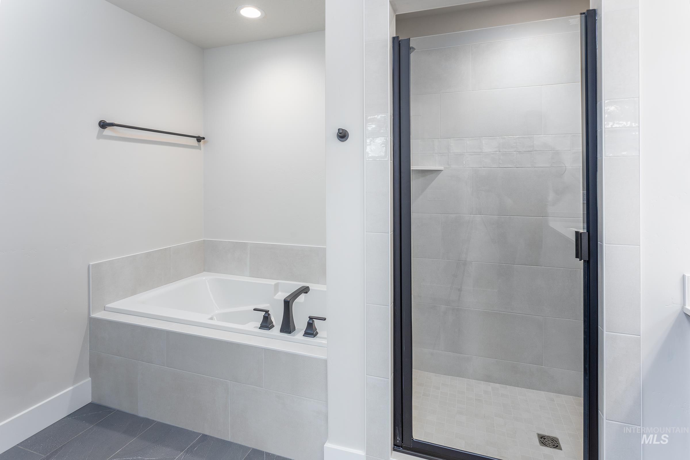 974 E Odyssey St, Kuna, Idaho 83634, 2 Bedrooms, 2.5 Bathrooms, Residential For Sale, Price $374,200,MLS 98973536