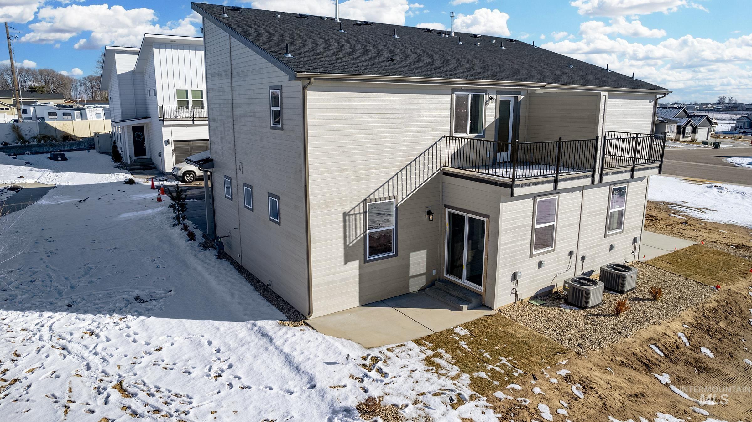 974 E Odyssey St, Kuna, Idaho 83634, 2 Bedrooms, 2.5 Bathrooms, Residential For Sale, Price $374,200,MLS 98973536