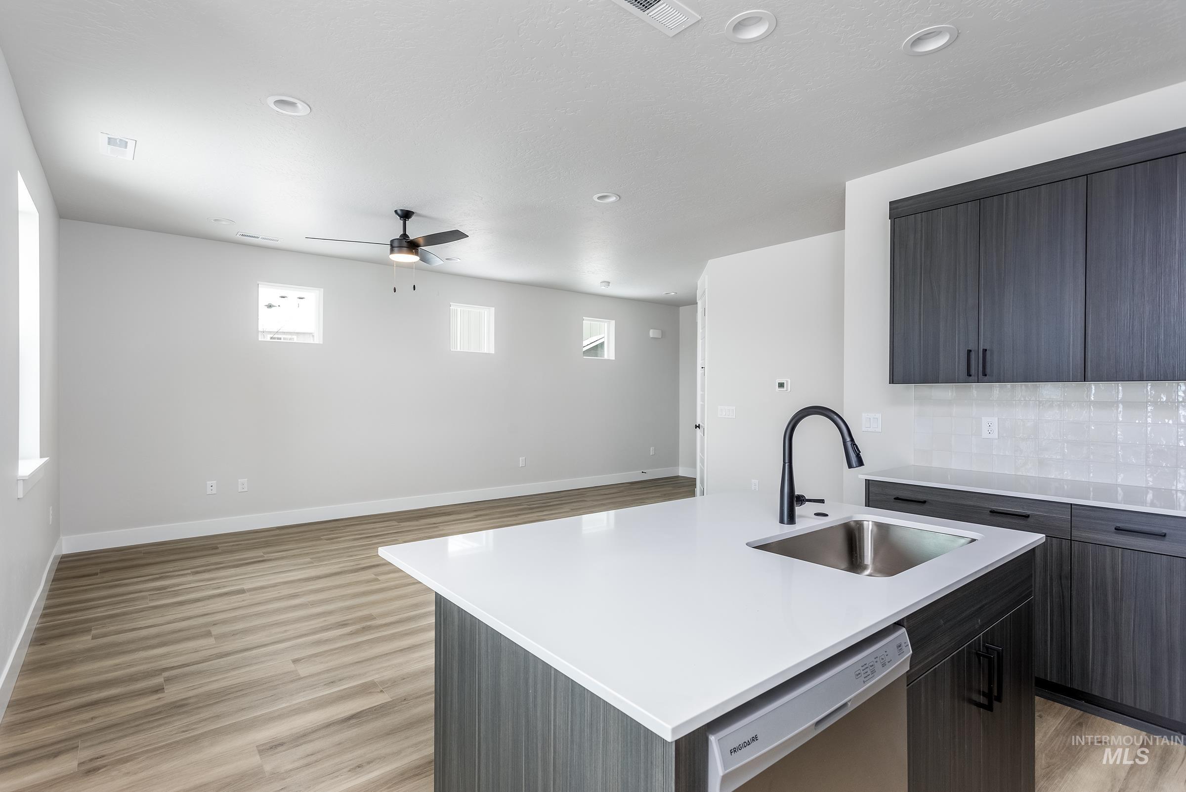 974 E Odyssey St, Kuna, Idaho 83634, 2 Bedrooms, 2.5 Bathrooms, Residential For Sale, Price $374,200,MLS 98973536