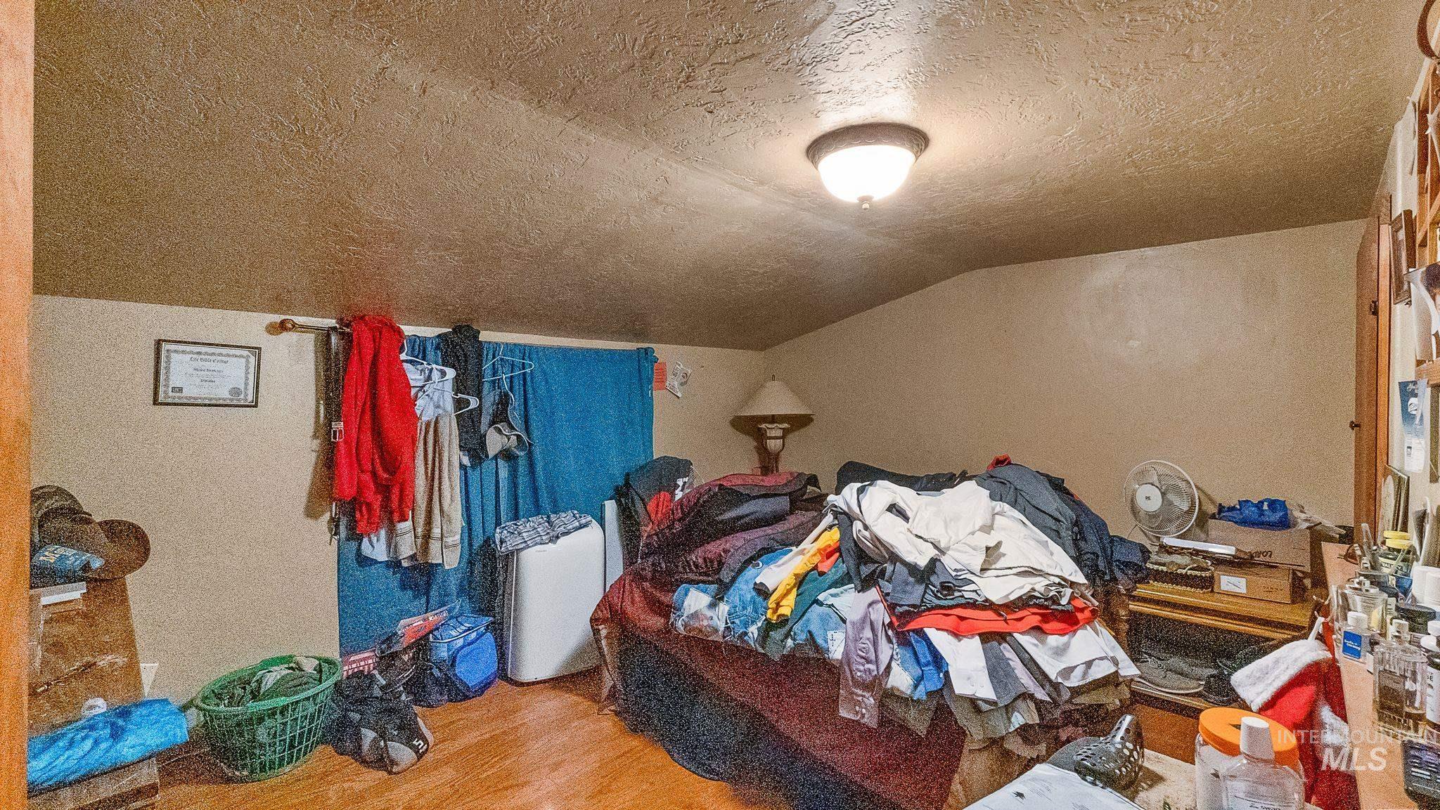 1111 11Th Ave S, Nampa, Idaho 83651-4515, 3 Bedrooms, 1.5 Bathrooms, Residential For Sale, Price $299,900,MLS 98973538