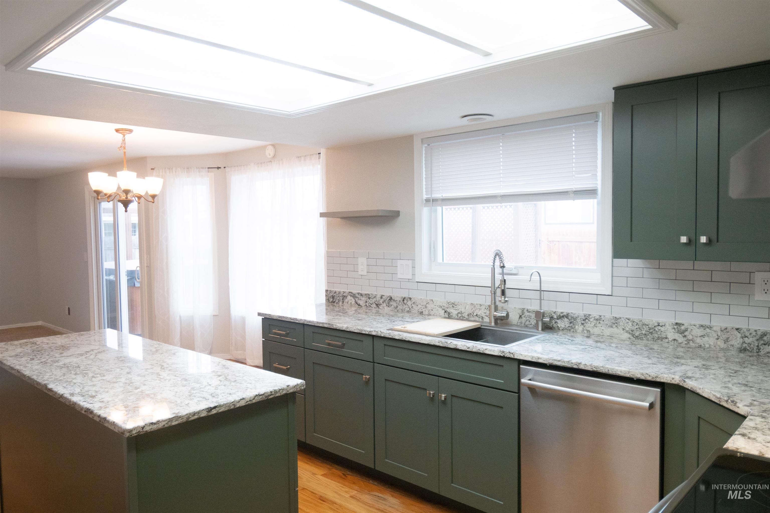 1715 Queens Ct, Mountain Home, Idaho 83647, 4 Bedrooms, 2.5 Bathrooms, Residential For Sale, Price $430,000,MLS 98973539