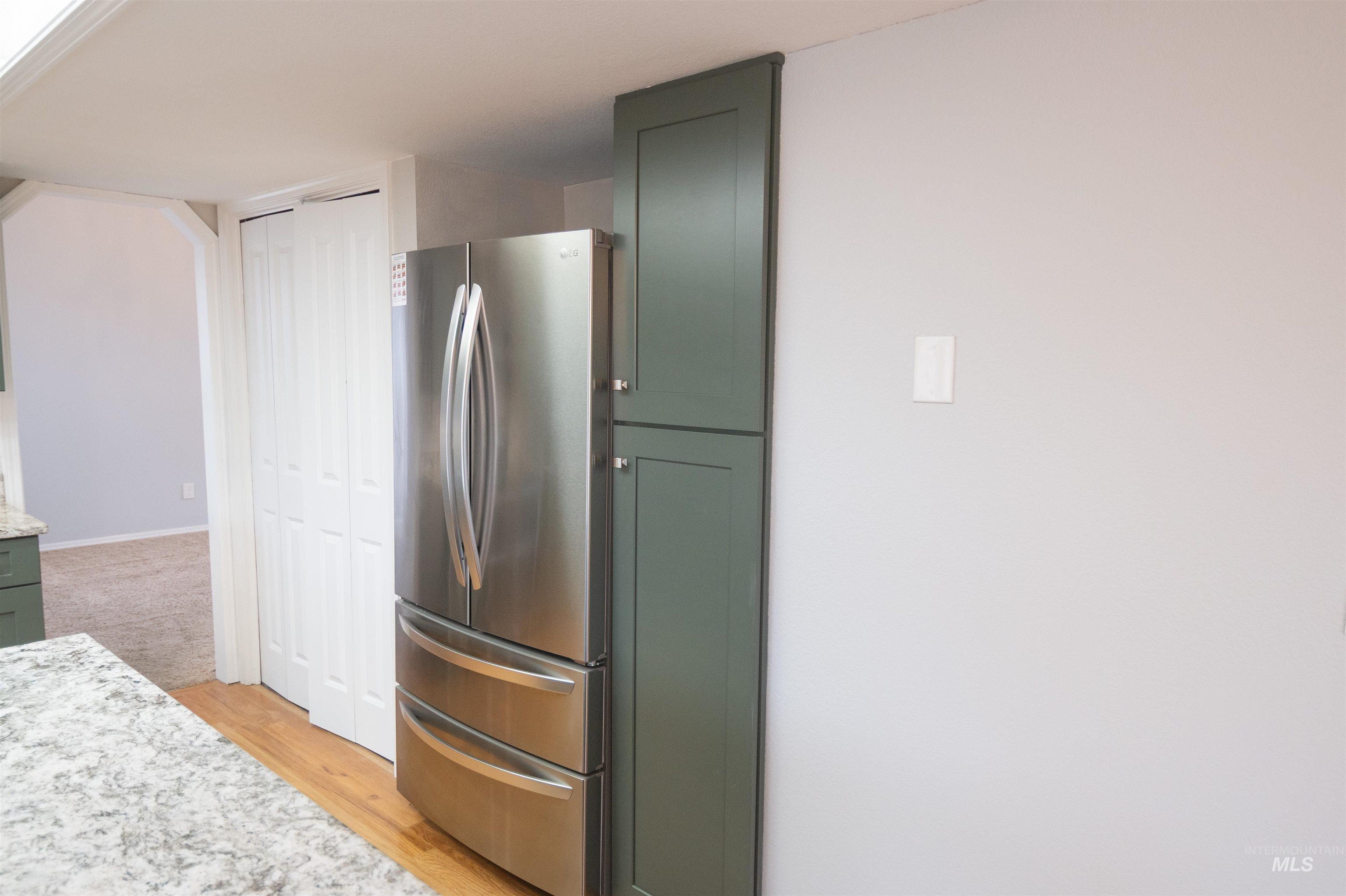 1715 Queens Ct, Mountain Home, Idaho 83647, 4 Bedrooms, 2.5 Bathrooms, Residential For Sale, Price $430,000,MLS 98973539