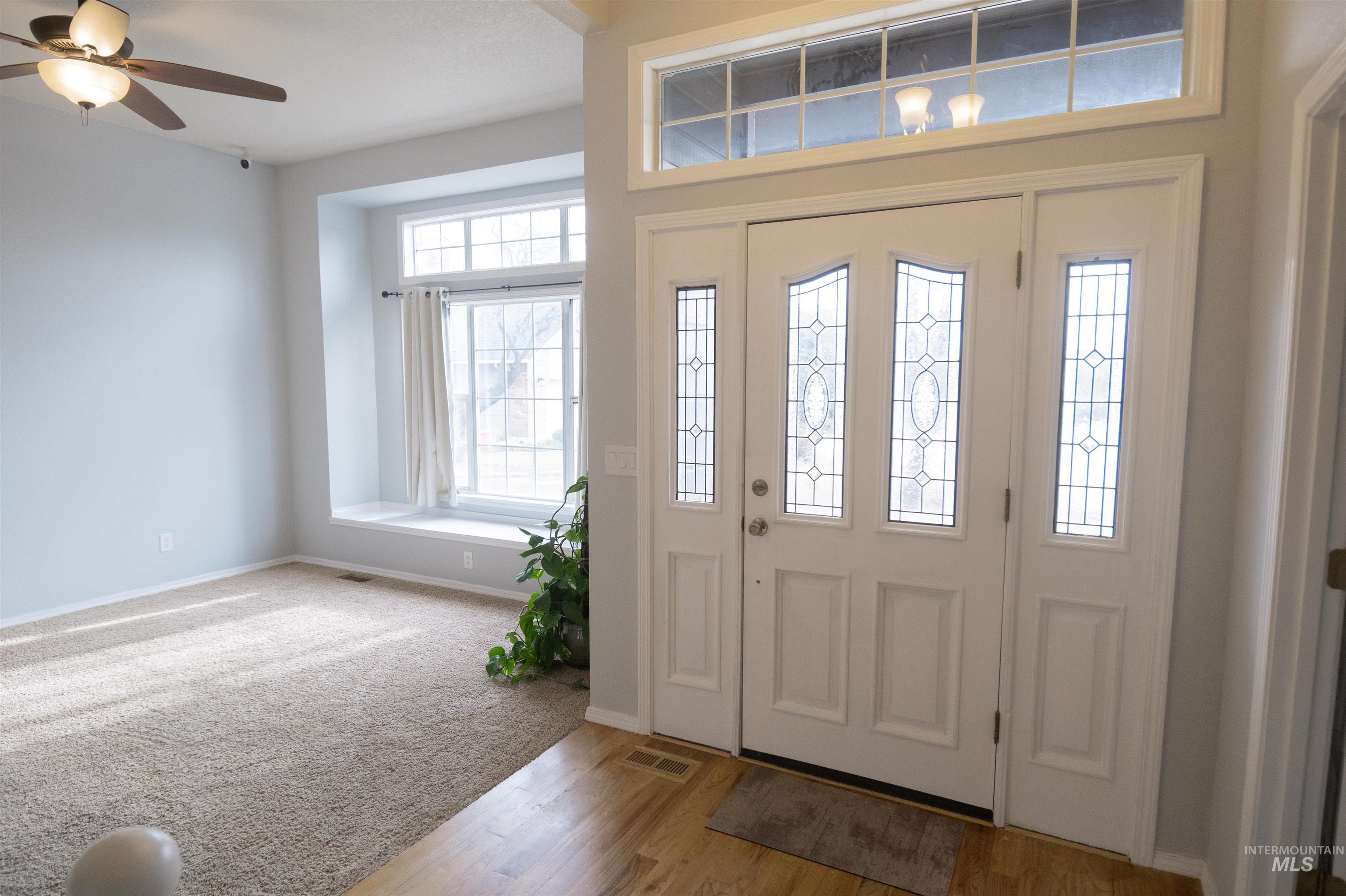 1715 Queens Ct, Mountain Home, Idaho 83647, 4 Bedrooms, 2.5 Bathrooms, Residential For Sale, Price $430,000,MLS 98973539