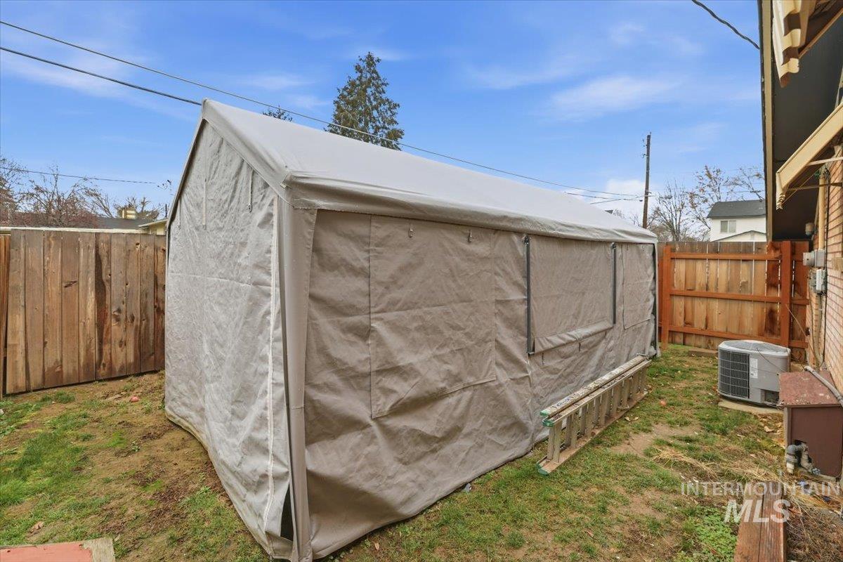 4521 W Kootenai St., Boise, Idaho 83705, 3 Bedrooms, 1.5 Bathrooms, Residential For Sale, Price $420,000,MLS 98973540