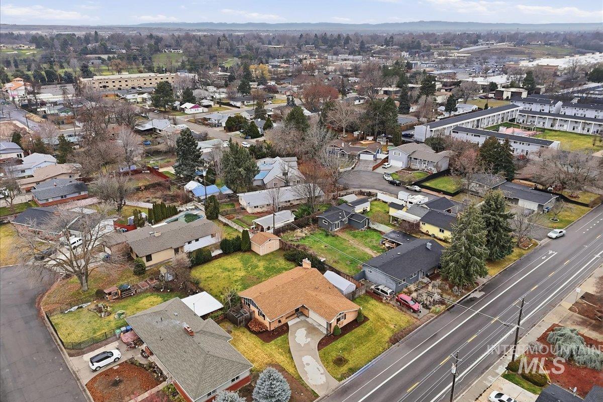 4521 W Kootenai St., Boise, Idaho 83705, 3 Bedrooms, 1.5 Bathrooms, Residential For Sale, Price $420,000,MLS 98973540