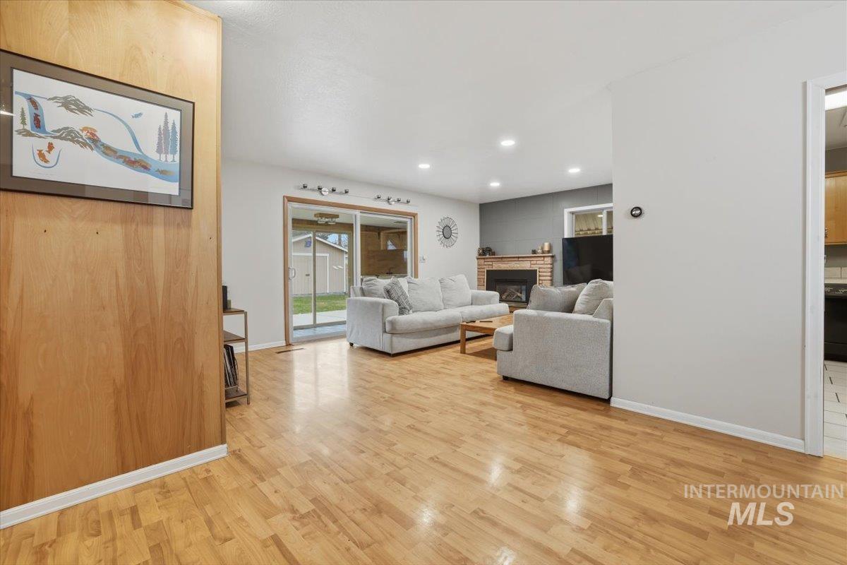 4521 W Kootenai St., Boise, Idaho 83705, 3 Bedrooms, 1.5 Bathrooms, Residential For Sale, Price $420,000,MLS 98973540