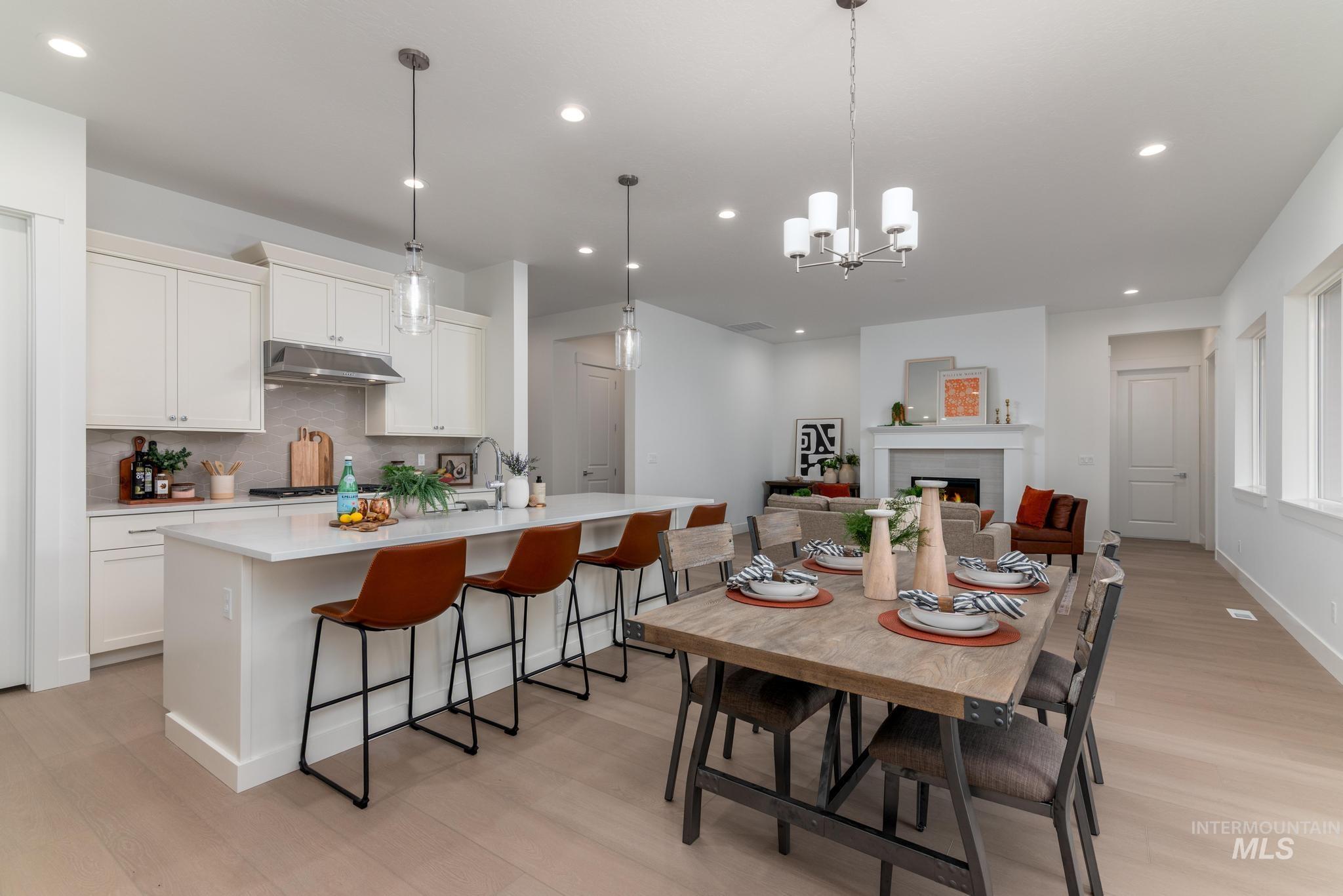 9089 W Moonglade St, Star, Idaho 83669, 3 Bedrooms, 2.5 Bathrooms, Residential For Sale, Price $639,000,MLS 98973544