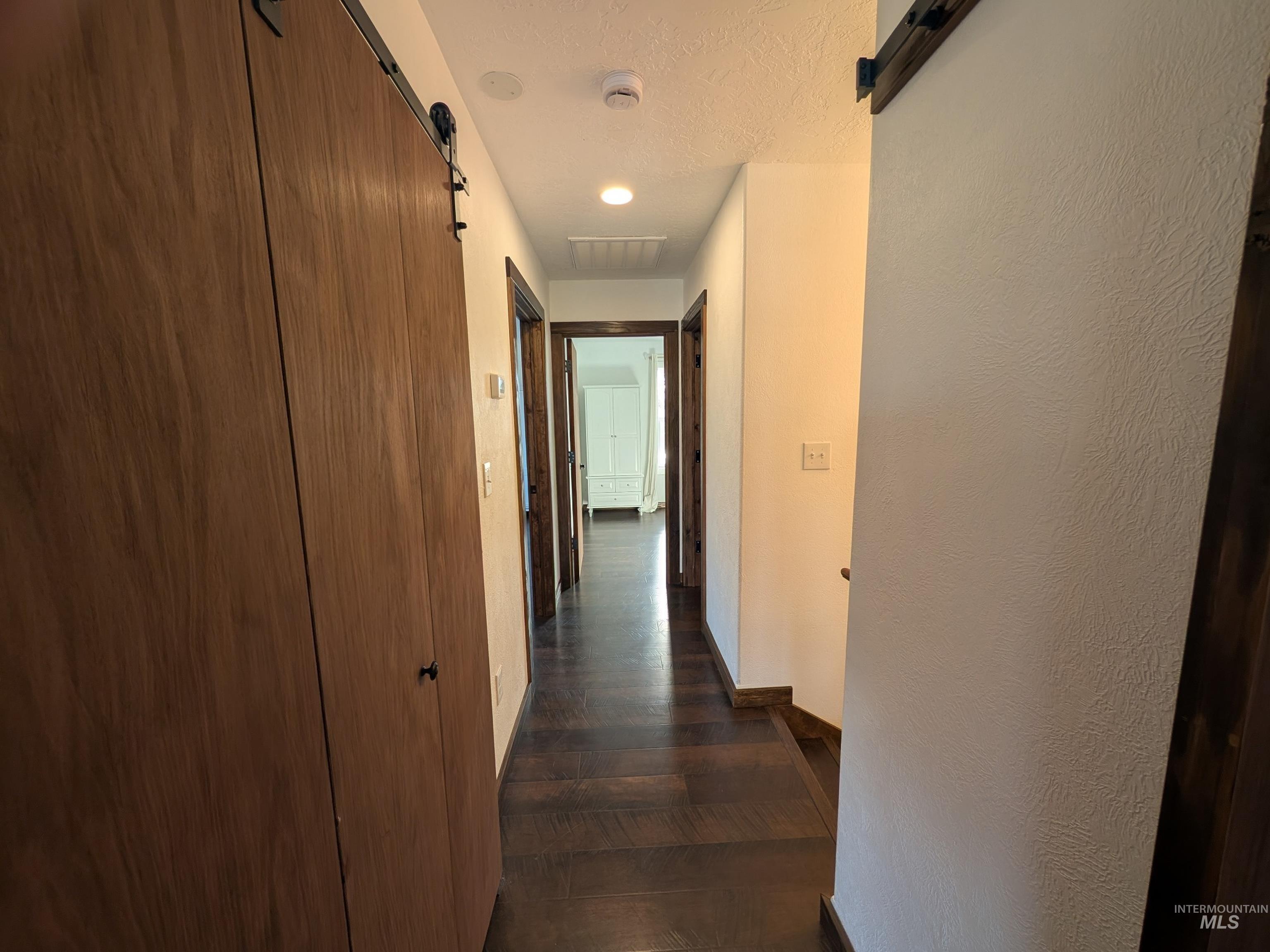 1330 Birch Avenue, Lewiston, Idaho 83501-5720, 2 Bedrooms, 2 Bathrooms, Residential For Sale, Price $424,000,MLS 98973546