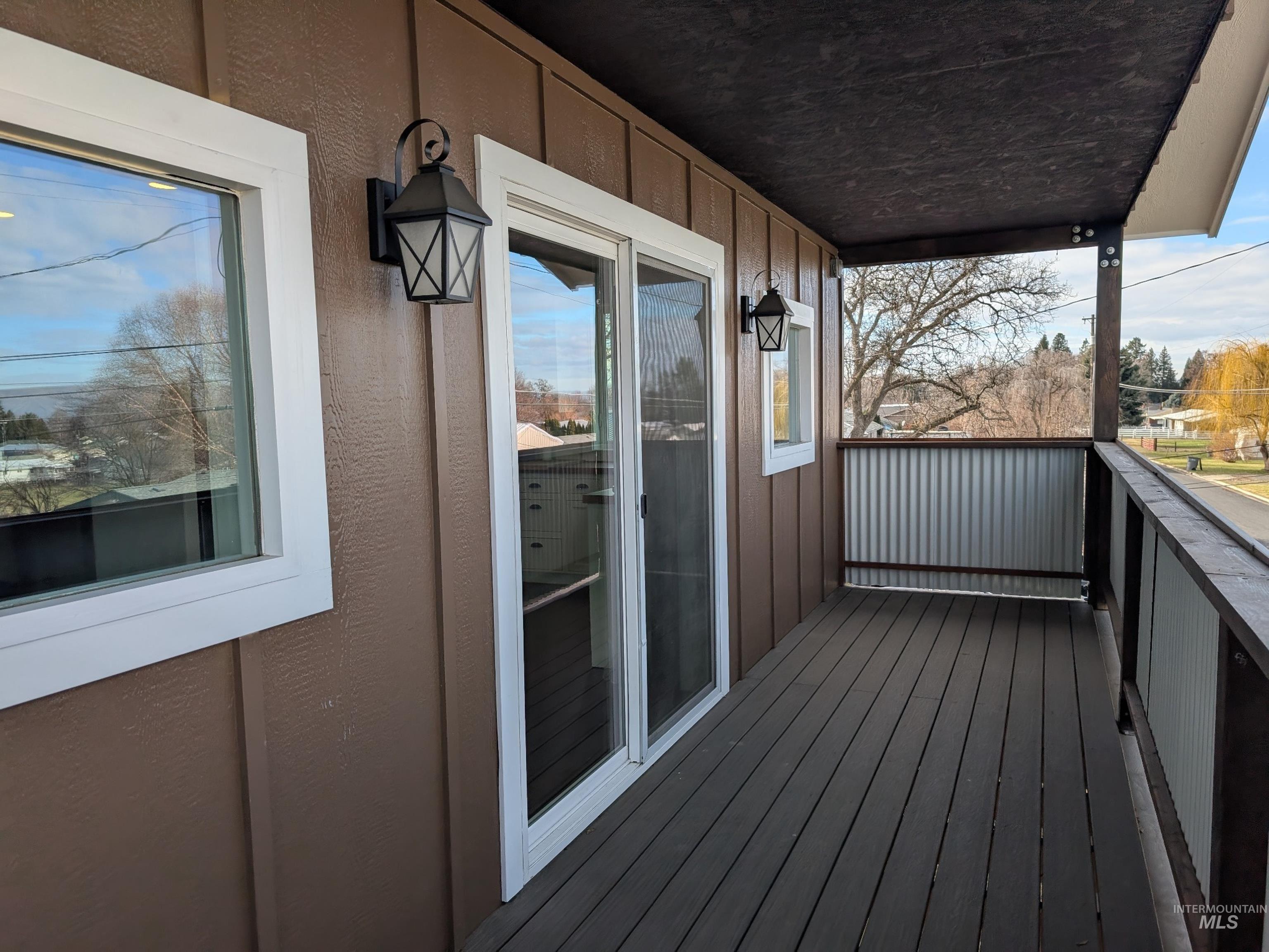 1330 Birch Avenue, Lewiston, Idaho 83501-5720, 2 Bedrooms, 2 Bathrooms, Residential For Sale, Price $424,000,MLS 98973546