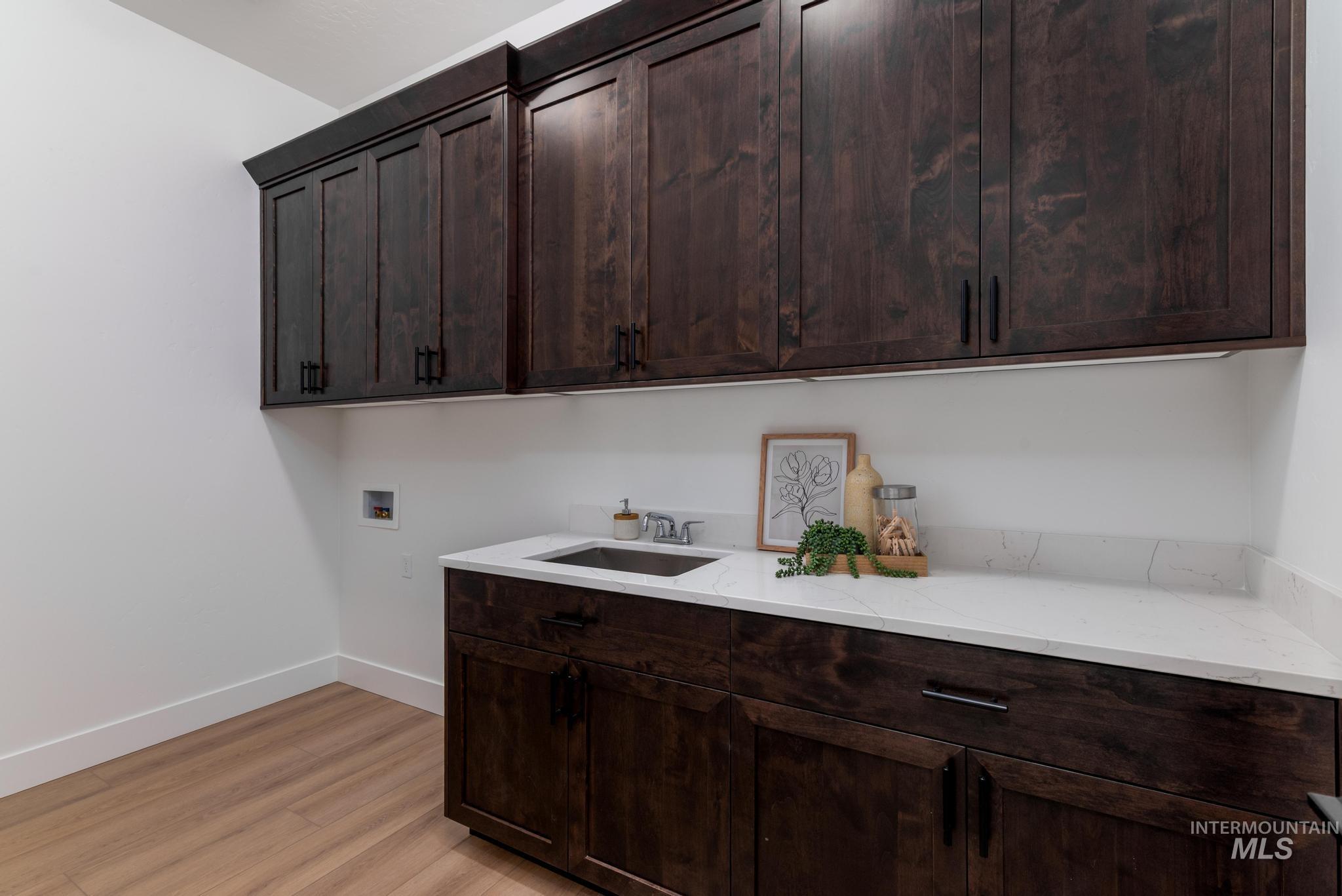 9012 W Purple Martin St, Star, Idaho 83669, 4 Bedrooms, 3 Bathrooms, Residential For Sale, Price $689,000,MLS 98973550