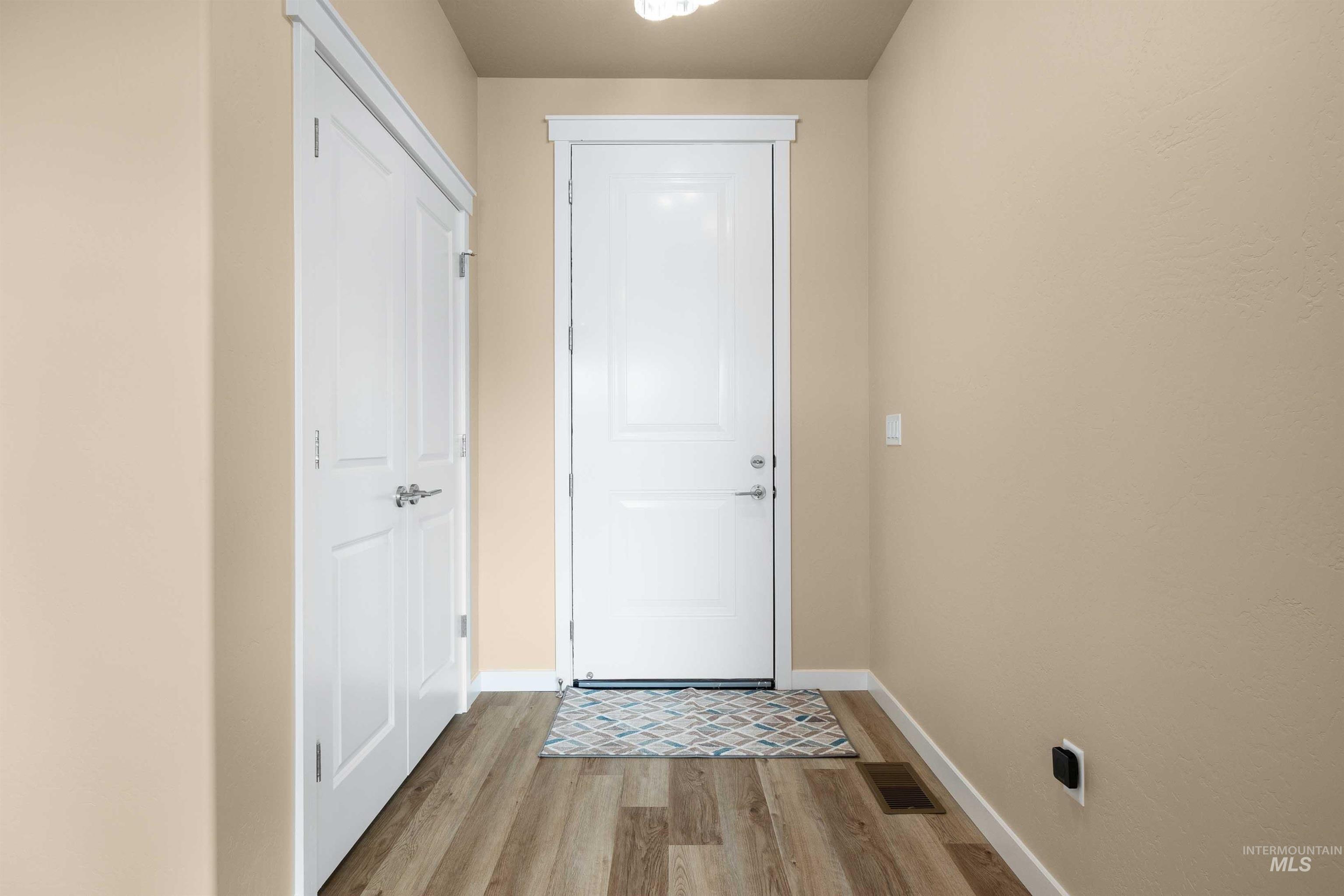 603 Manning circle, Paul, Idaho 83347, 4 Bedrooms, 2 Bathrooms, Residential For Sale, Price $428,000,MLS 98973554