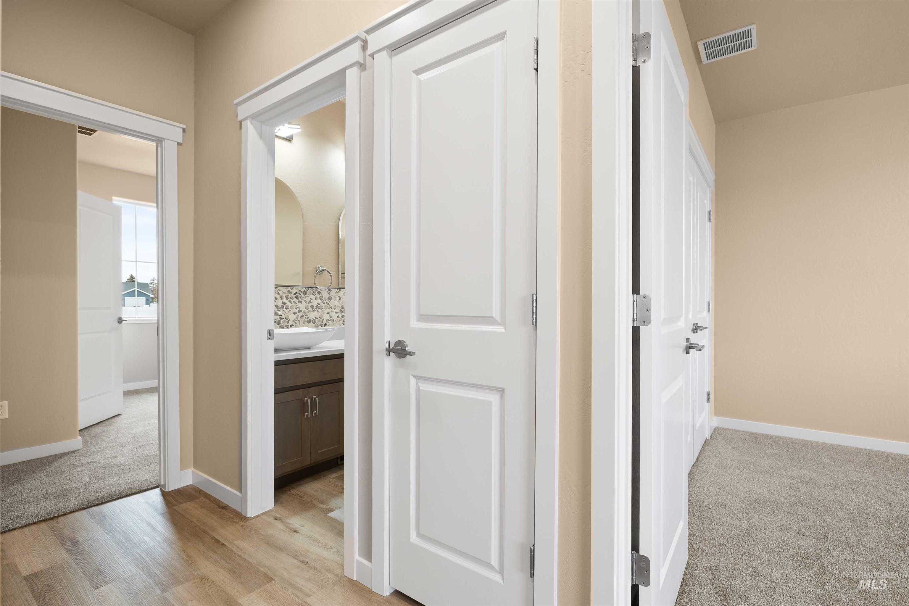 603 Manning circle, Paul, Idaho 83347, 4 Bedrooms, 2 Bathrooms, Residential For Sale, Price $419,900, 98973554