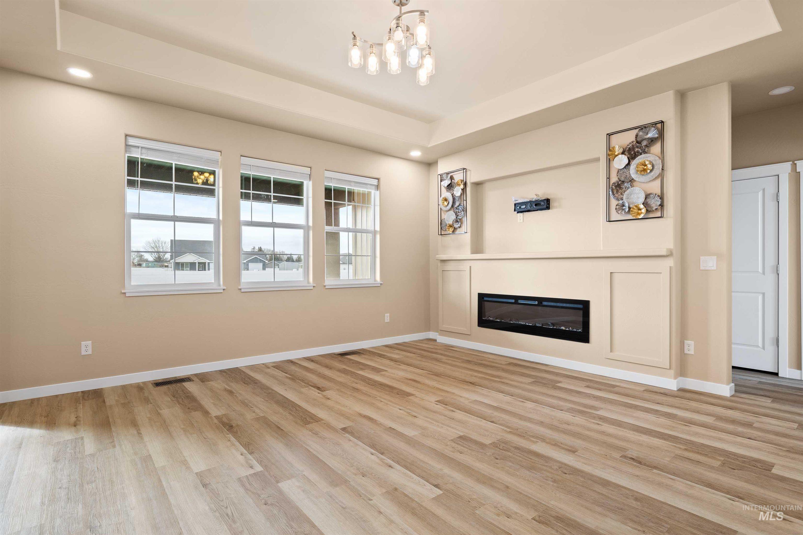 603 Manning circle, Paul, Idaho 83347, 4 Bedrooms, 2 Bathrooms, Residential For Sale, Price $428,000,MLS 98973554