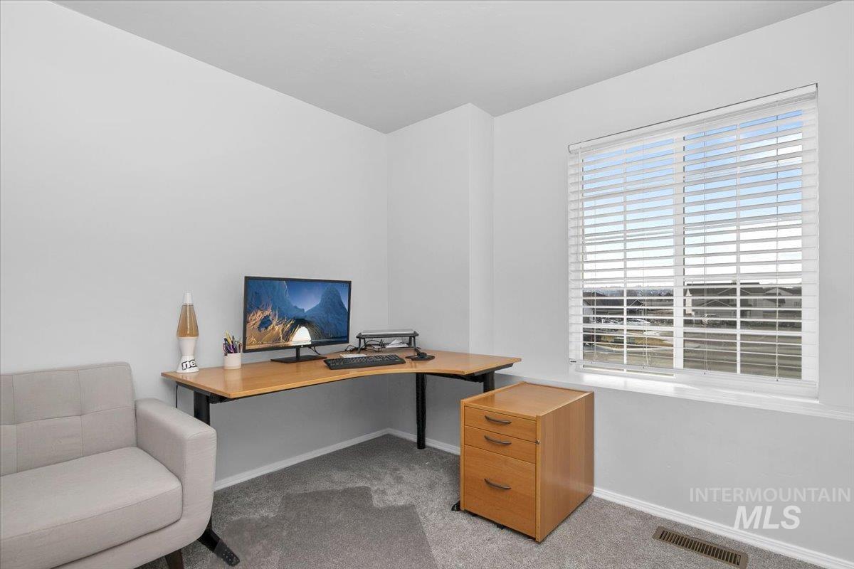 13520 Farwell St, Caldwell, Idaho 83607, 3 Bedrooms, 2.5 Bathrooms, Residential For Sale, Price $386,900,MLS 98973557