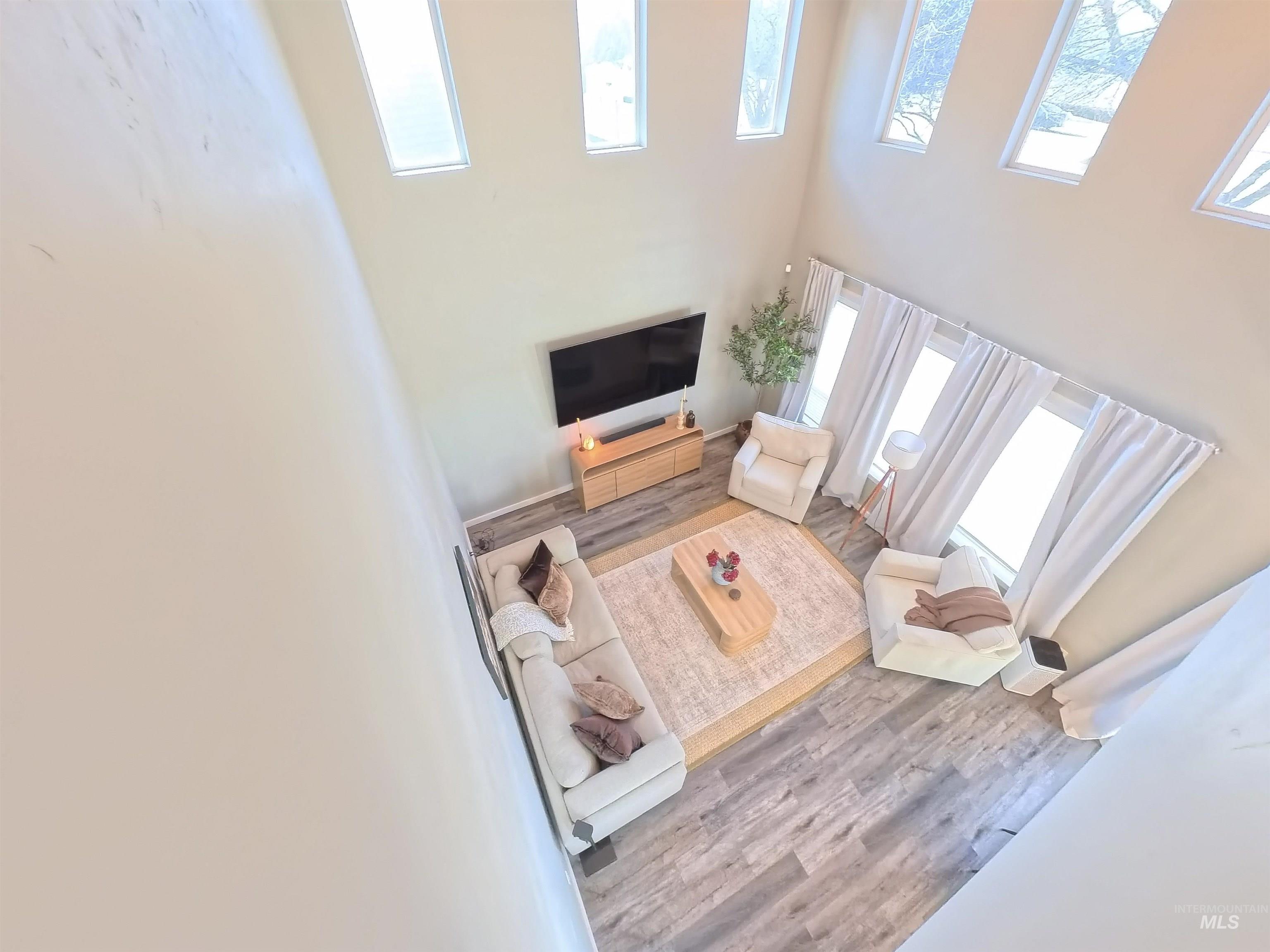 347 S Truss Lane, Meridian, Idaho 83642, 3 Bedrooms, 2.5 Bathrooms, Residential For Sale, Price $485,000,MLS 98973559