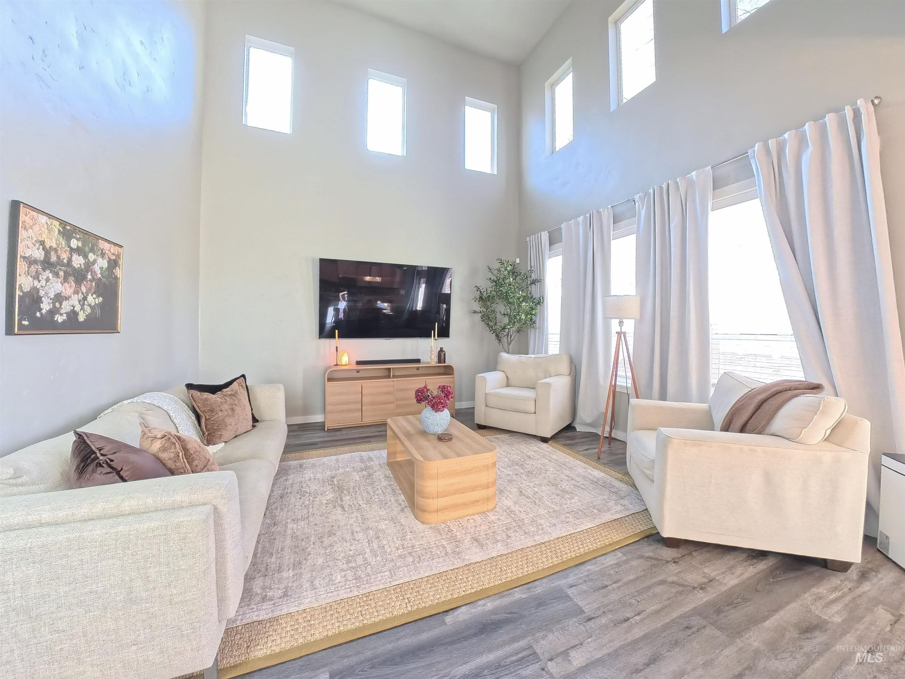 347 S Truss Lane, Meridian, Idaho 83642, 3 Bedrooms, 2.5 Bathrooms, Residential For Sale, Price $485,000,MLS 98973559