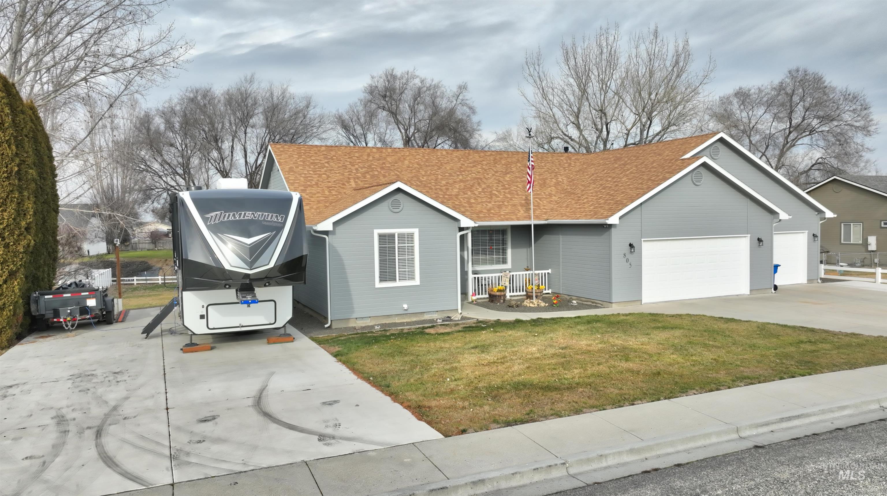 805 W 1st Street, Fruitland, Idaho 83619, 4 Bedrooms, 2 Bathrooms, Residential For Sale, Price $599,997, 98973565