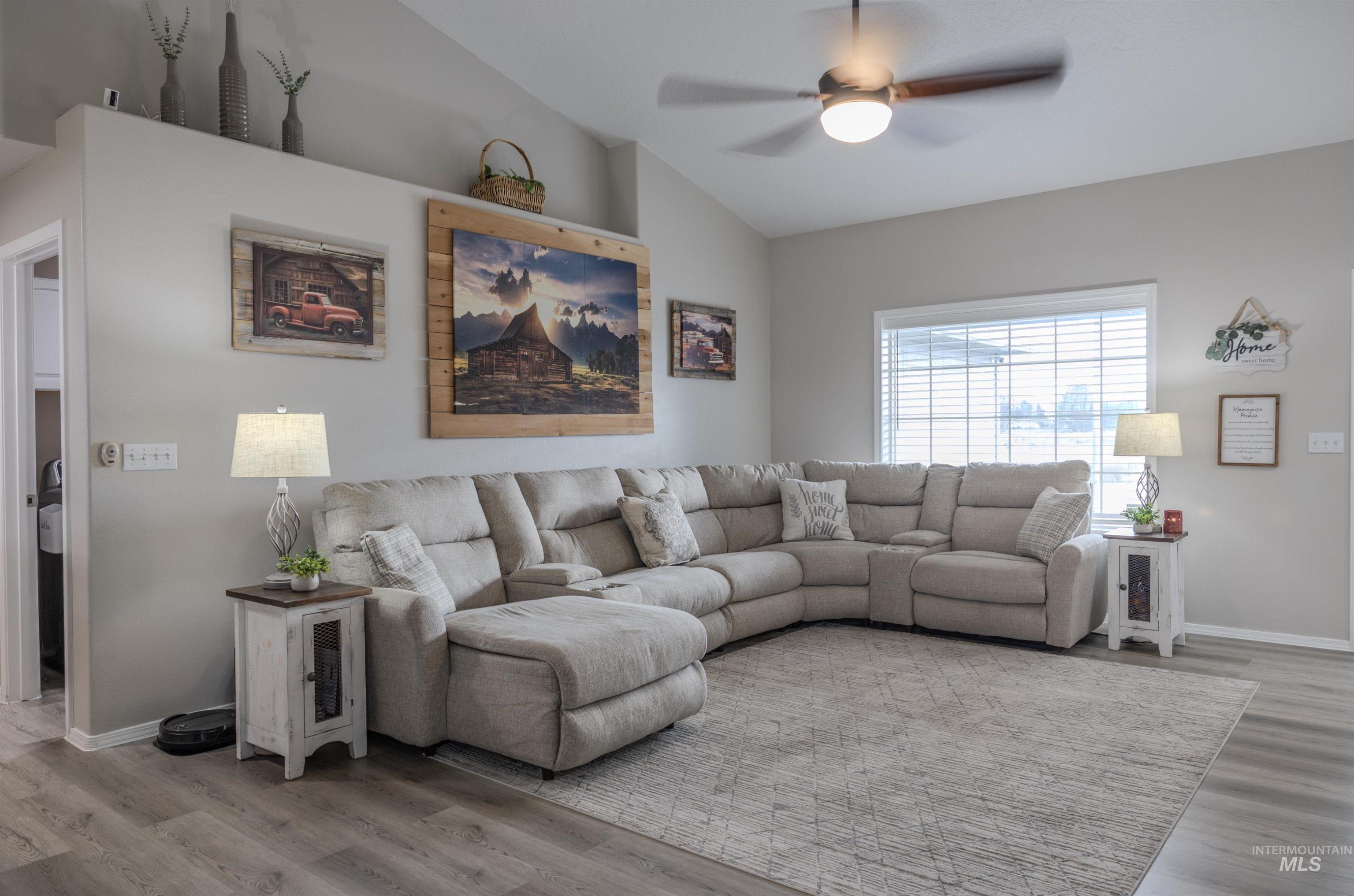 805 W 1st Street, Fruitland, Idaho 83619, 4 Bedrooms, 2 Bathrooms, Residential For Sale, Price $599,997, 98973565