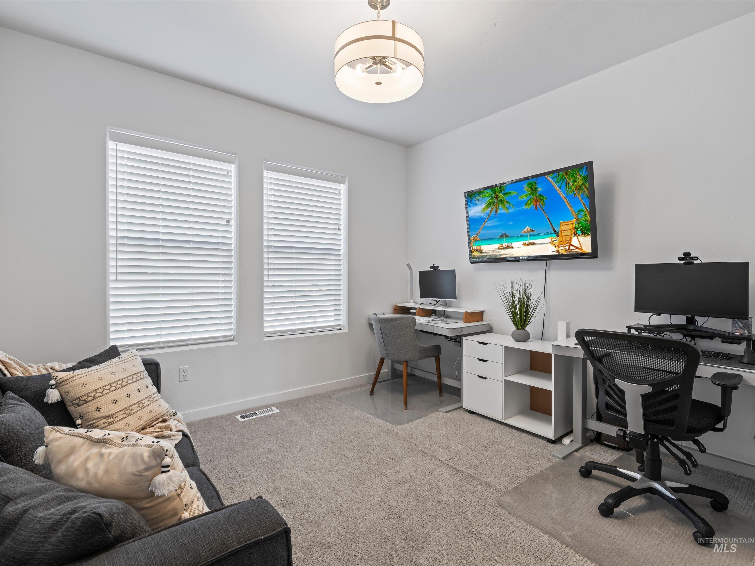 1251 E Echelon Ridge Lane, Boise, Idaho 83716, 3 Bedrooms, 2.5 Bathrooms, Rental For Rent, Price $3,000,MLS 98973566