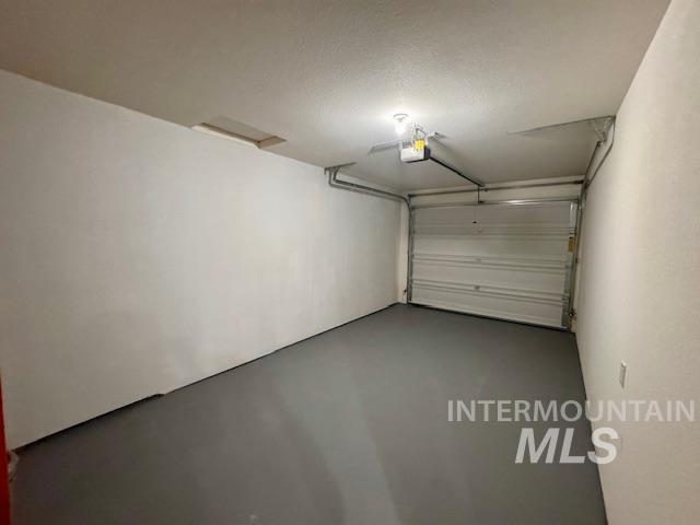 1503 Old Maple Dr, Emmett, Idaho 83617, 2 Bedrooms, 1 Bathroom, Residential For Sale, Price $282,000,MLS 98973567