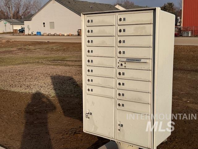 1503 Old Maple Dr, Emmett, Idaho 83617, 2 Bedrooms, 1 Bathroom, Residential For Sale, Price $282,000,MLS 98973567