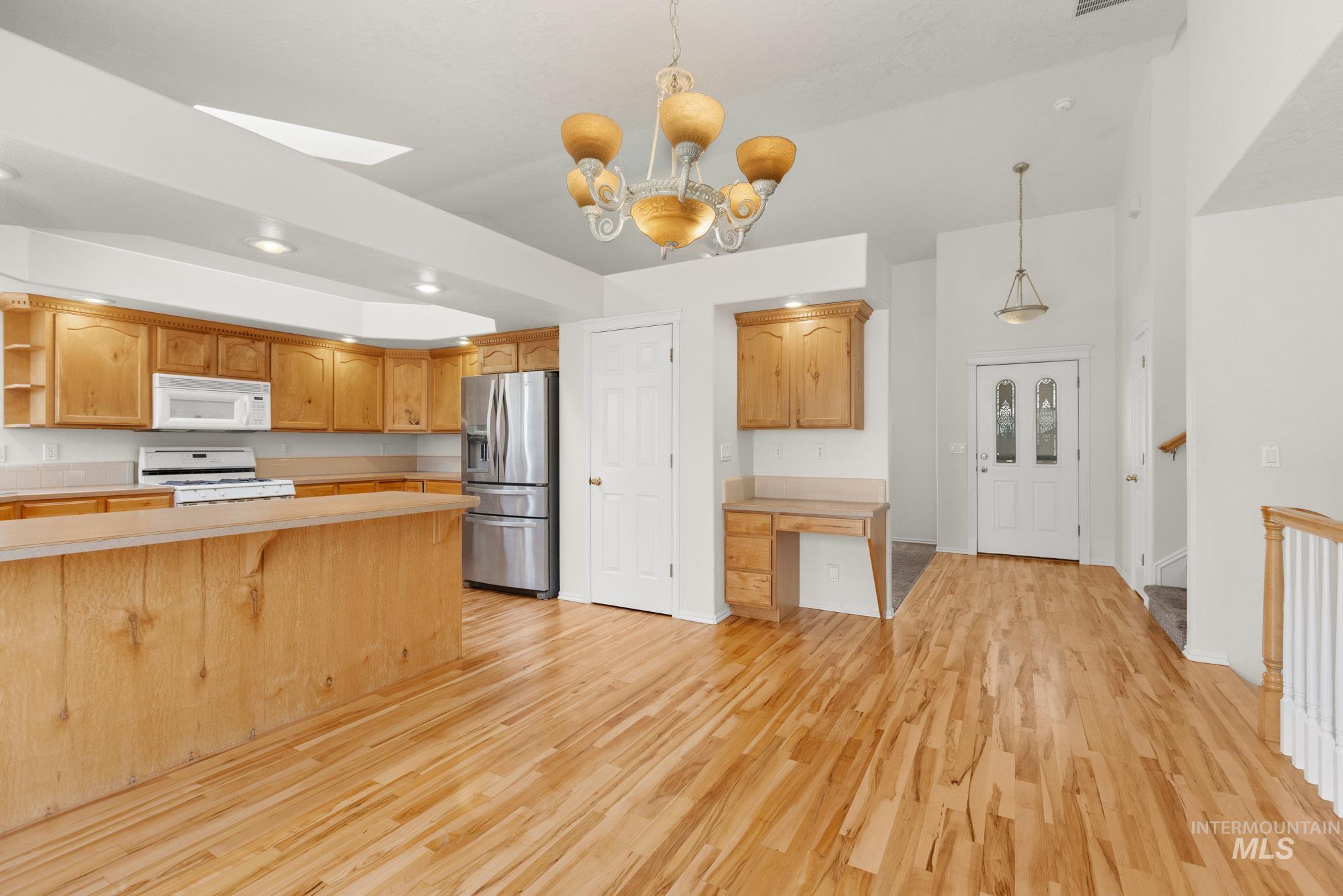 2531 S Georgetown Pl, Boise, Idaho 83709, 5 Bedrooms, 3 Bathrooms, Residential For Sale, Price $634,900, 98973573