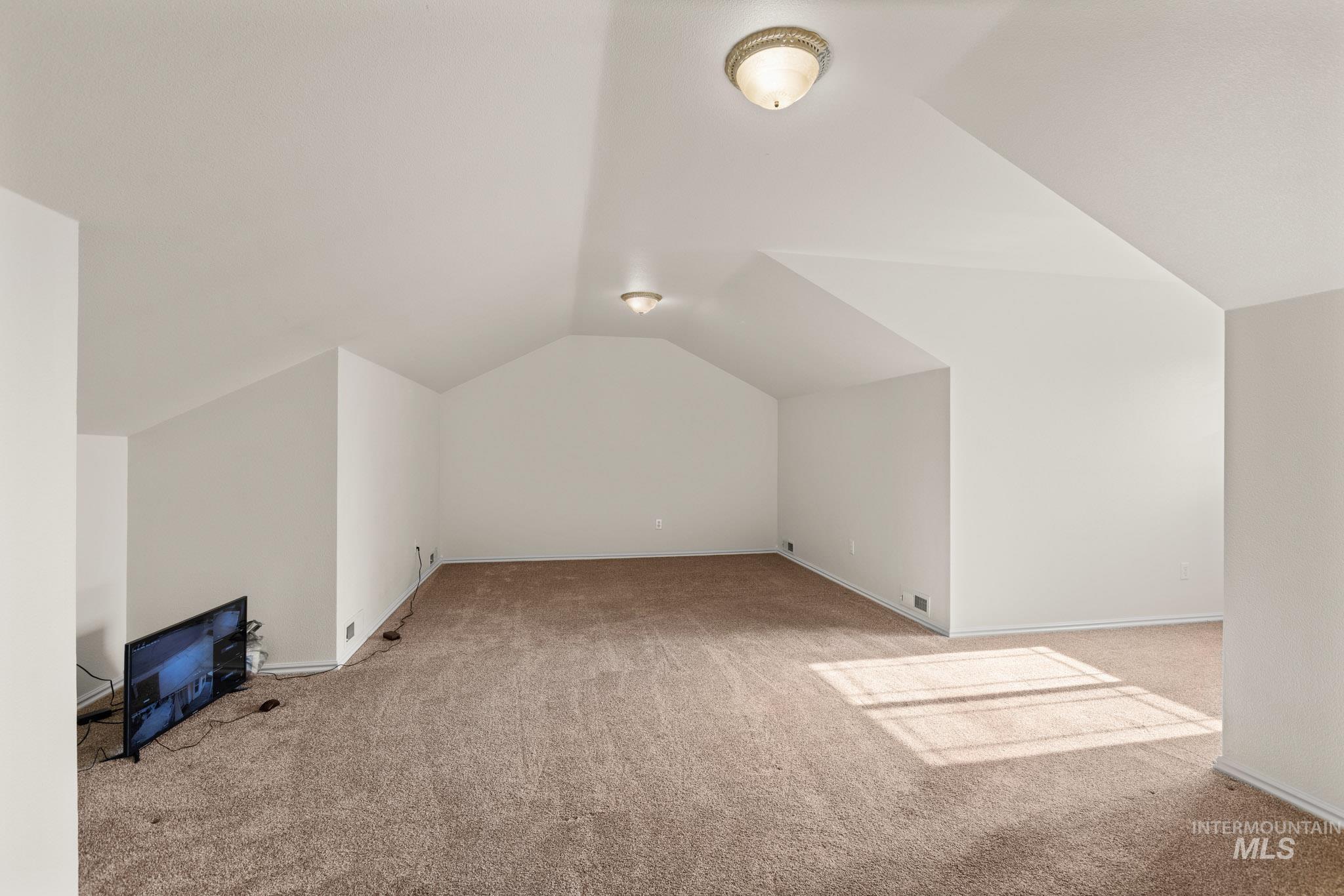 2531 S Georgetown Pl, Boise, Idaho 83709, 5 Bedrooms, 3 Bathrooms, Residential For Sale, Price $634,900, 98973573