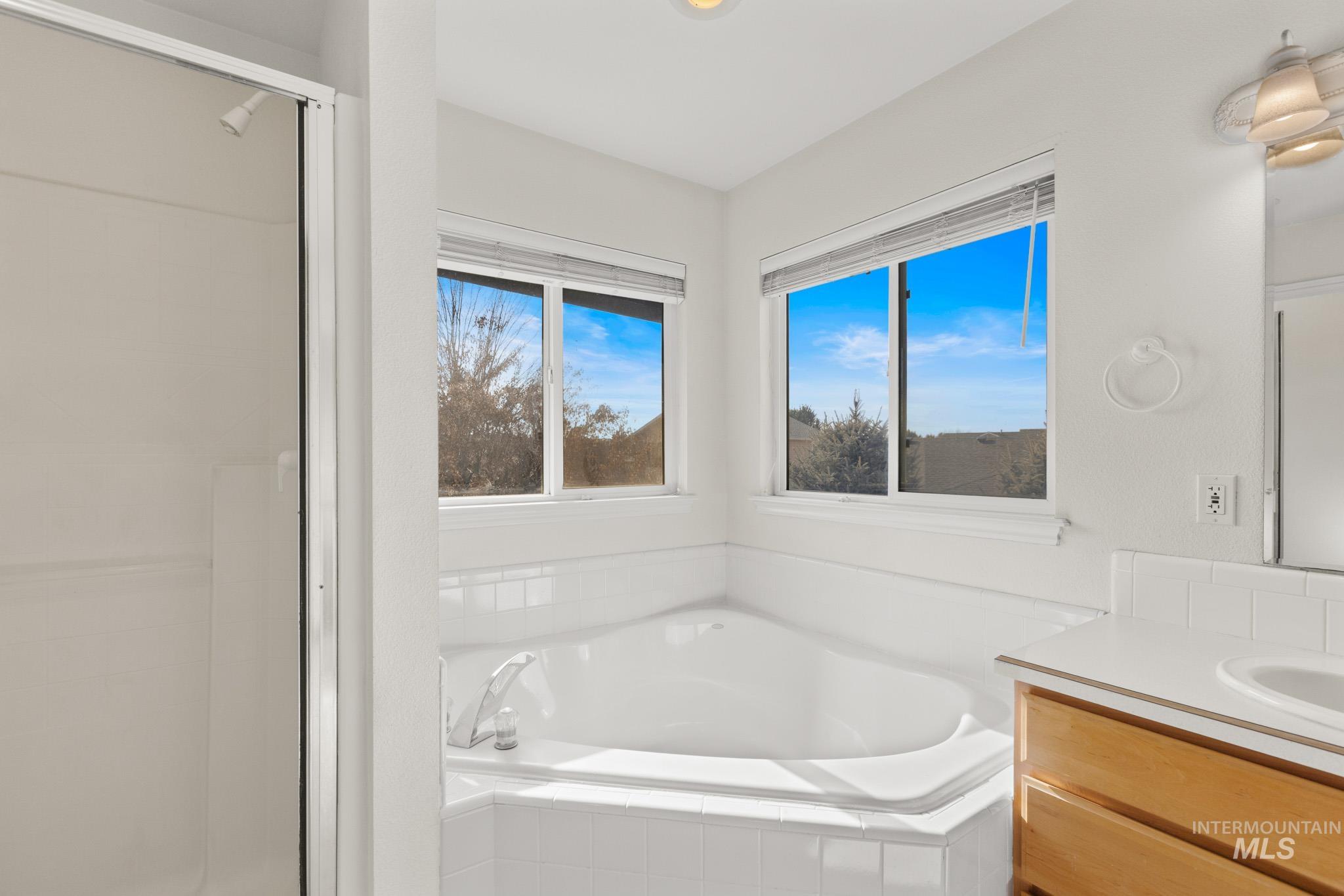 2531 S Georgetown Pl, Boise, Idaho 83709, 5 Bedrooms, 3 Bathrooms, Residential For Sale, Price $634,900, 98973573