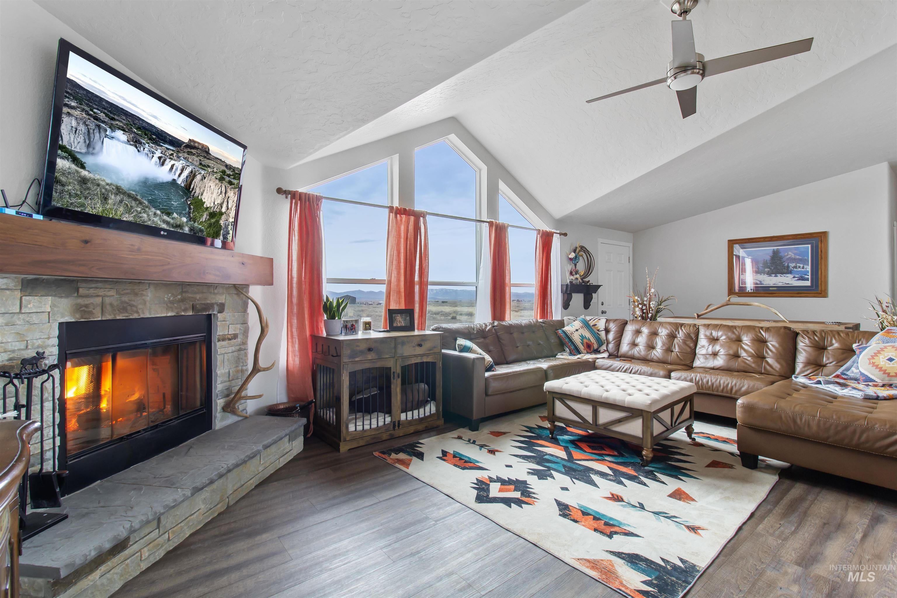 161 Horseshoe Loop, Fairfield, Idaho 83327, 3 Bedrooms, 2 Bathrooms, Residential For Sale, Price $695,000,MLS 98973575