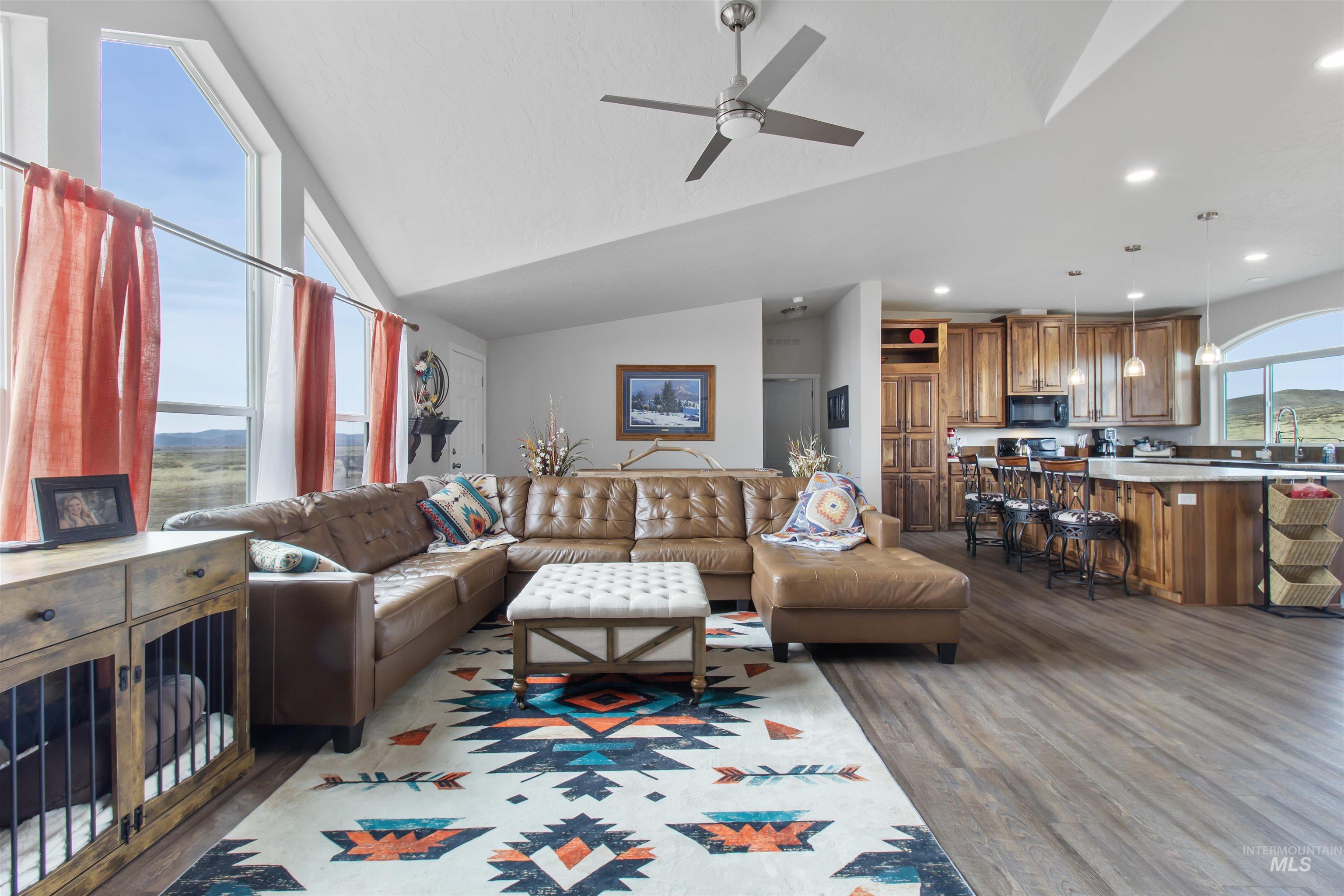 161 Horseshoe Loop, Fairfield, Idaho 83327, 3 Bedrooms, 2 Bathrooms, Residential For Sale, Price $695,000,MLS 98973575