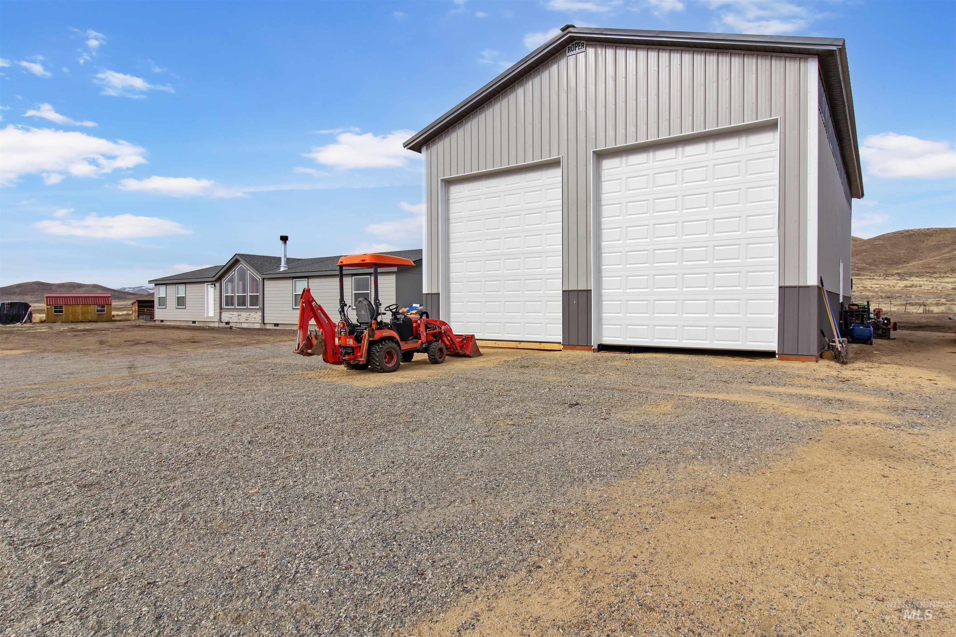 161 Horseshoe Loop, Fairfield, Idaho 83327, 3 Bedrooms, 2 Bathrooms, Residential For Sale, Price $695,000,MLS 98973575