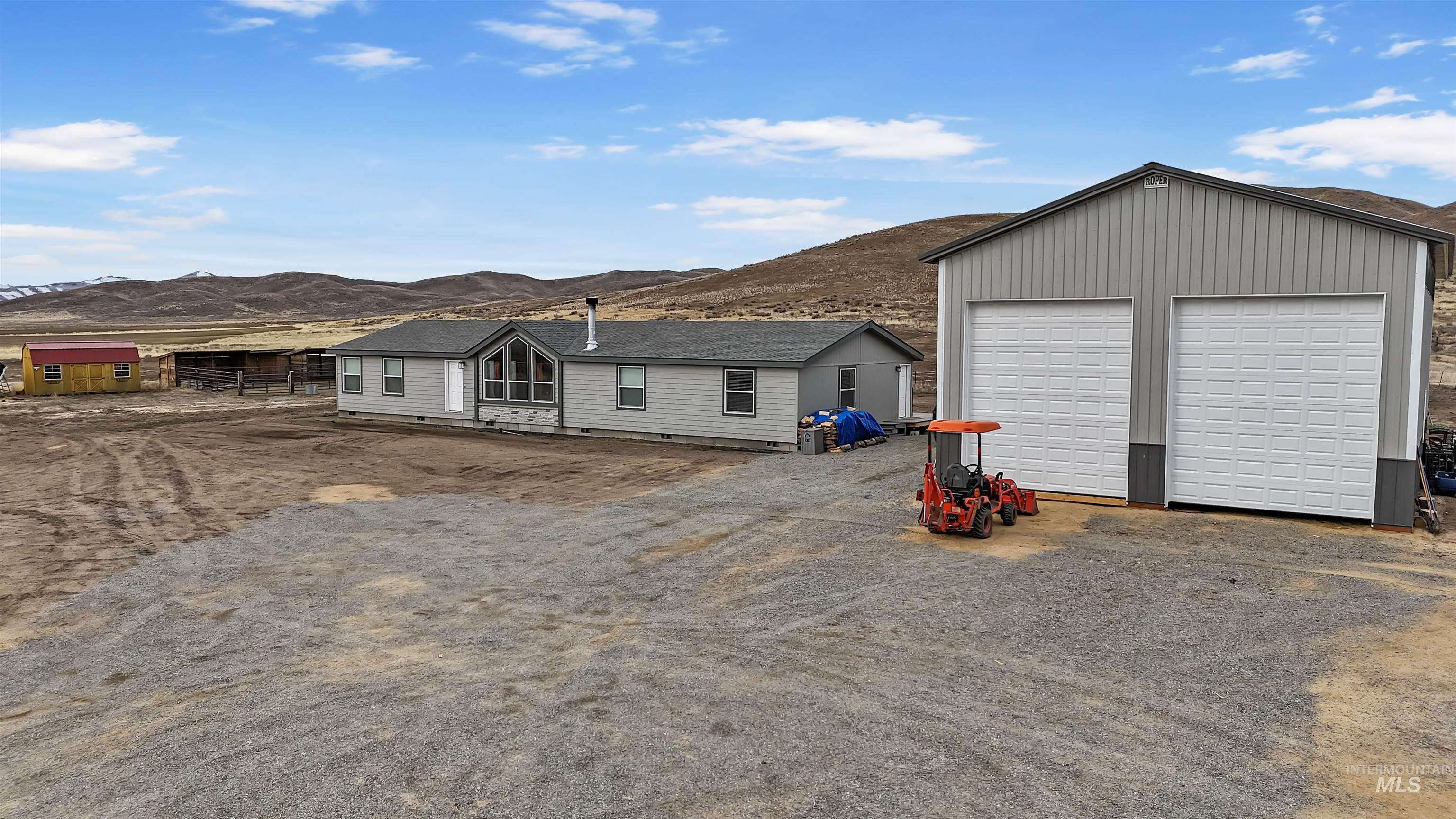 161 Horseshoe Loop, Fairfield, Idaho 83327, 3 Bedrooms, 2 Bathrooms, Residential For Sale, Price $695,000,MLS 98973575