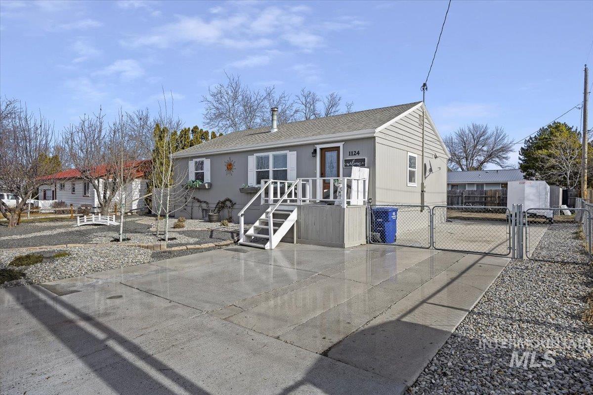 1124 N Fillmore Street, Jerome, Idaho 83338, 4 Bedrooms, 2 Bathrooms, Residential For Sale, Price $350,000,MLS 98973579