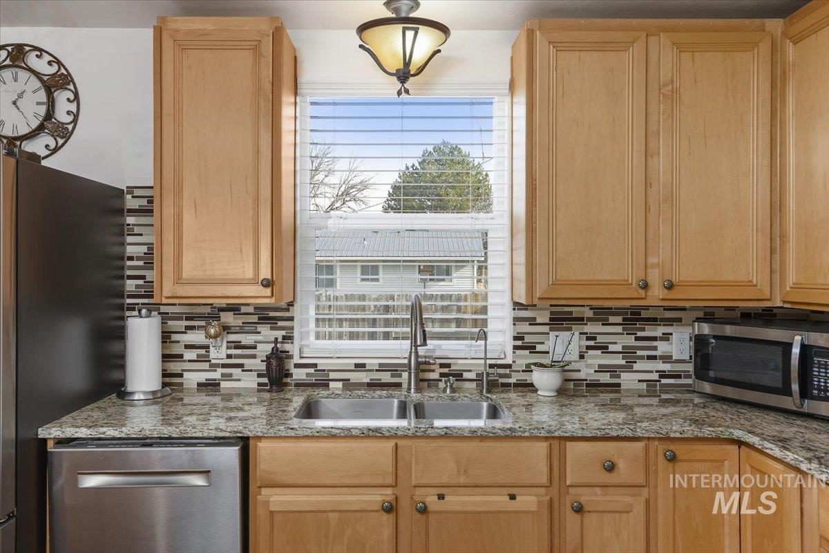 1124 N Fillmore Street, Jerome, Idaho 83338, 4 Bedrooms, 2 Bathrooms, Residential For Sale, Price $350,000,MLS 98973579