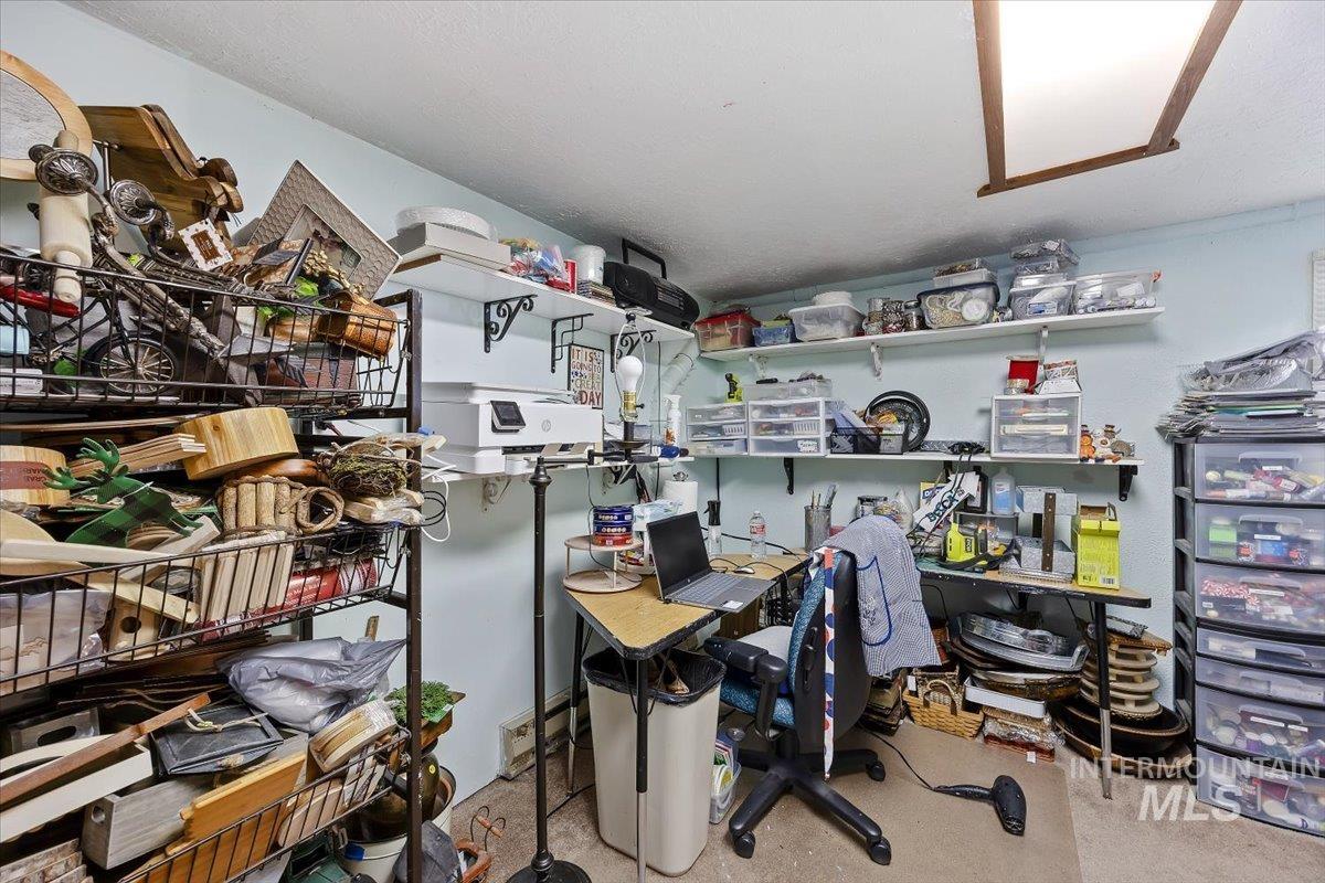 1124 N Fillmore Street, Jerome, Idaho 83338, 4 Bedrooms, 2 Bathrooms, Residential For Sale, Price $350,000,MLS 98973579