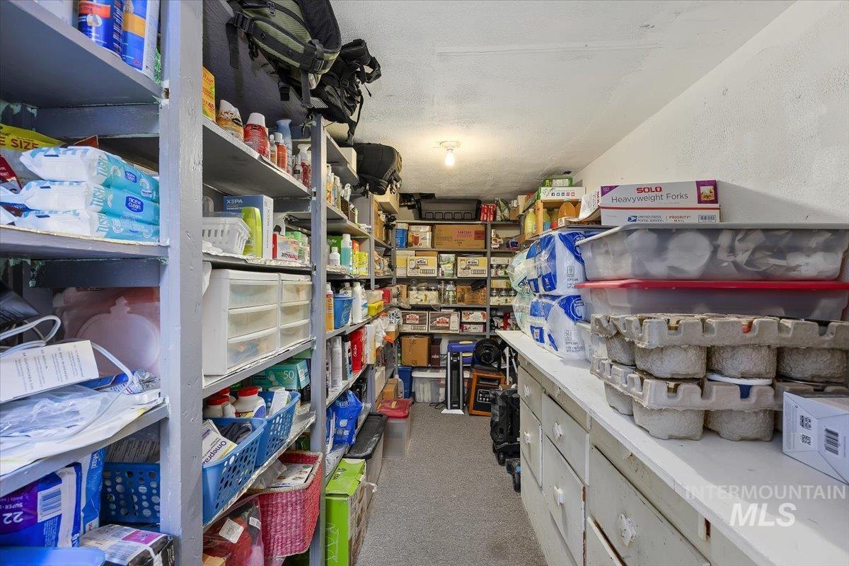 1124 N Fillmore Street, Jerome, Idaho 83338, 4 Bedrooms, 2 Bathrooms, Residential For Sale, Price $350,000,MLS 98973579