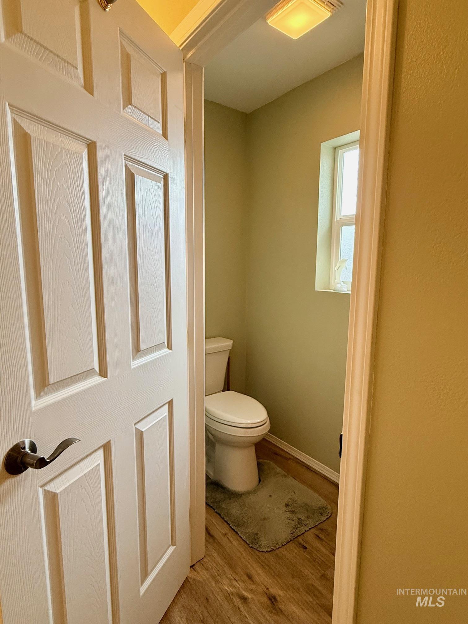 811 Crest Dr, Kamiah, Idaho 83536, 3 Bedrooms, 2.5 Bathrooms, Residential For Sale, Price $760,000, 98973580