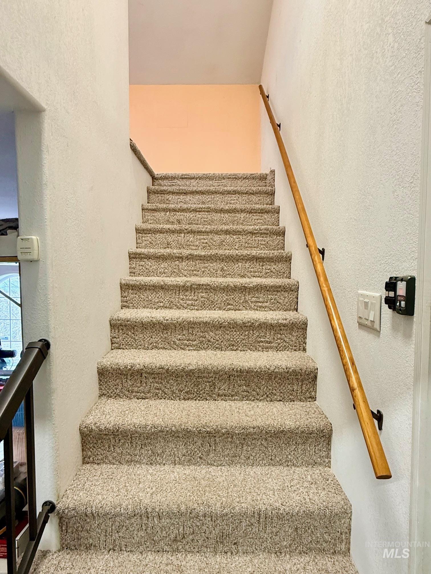 811 Crest Dr, Kamiah, Idaho 83536, 3 Bedrooms, 2.5 Bathrooms, Residential For Sale, Price $760,000,MLS 98973580