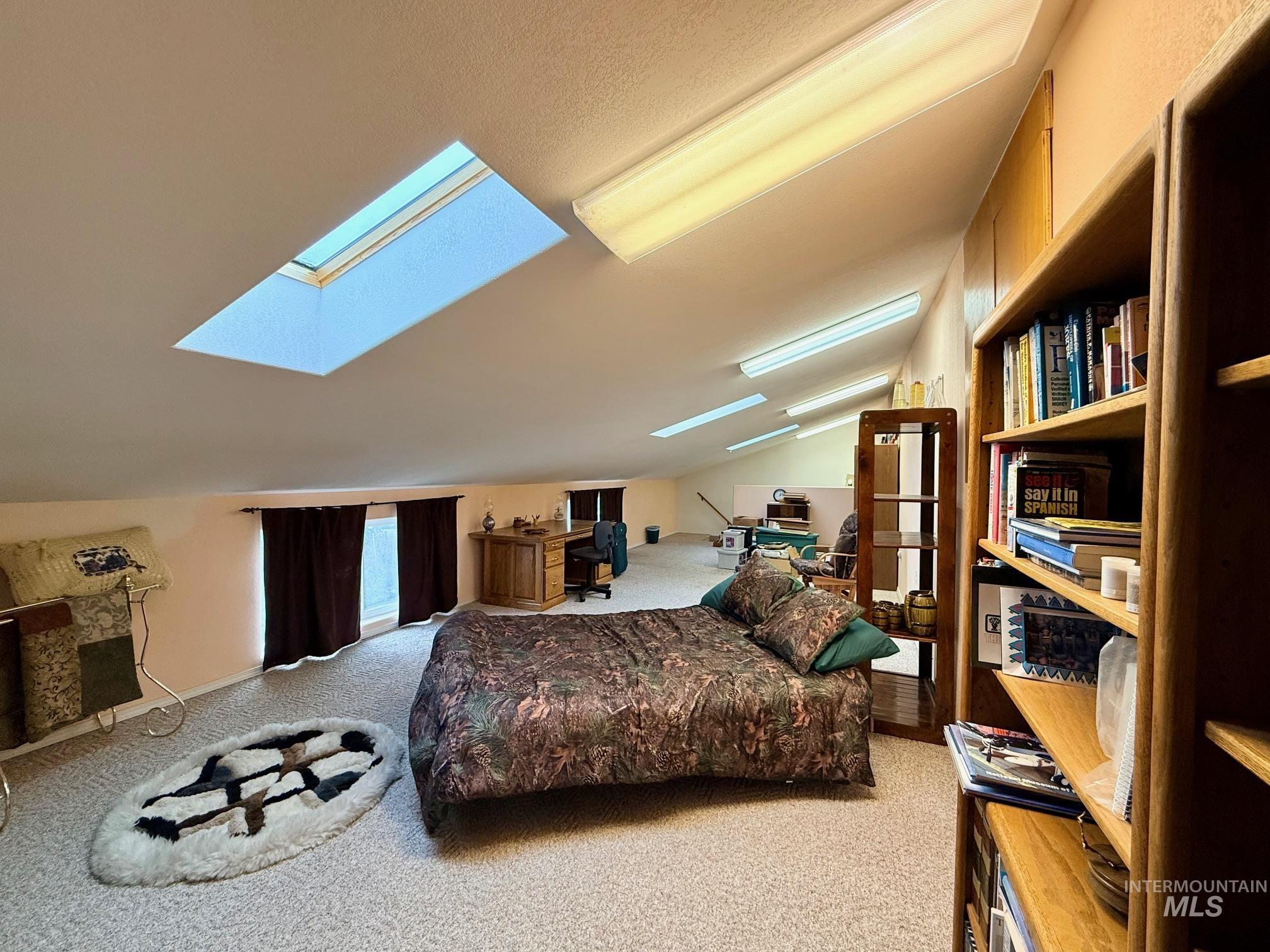 811 Crest Dr, Kamiah, Idaho 83536, 3 Bedrooms, 2.5 Bathrooms, Residential For Sale, Price $760,000, 98973580