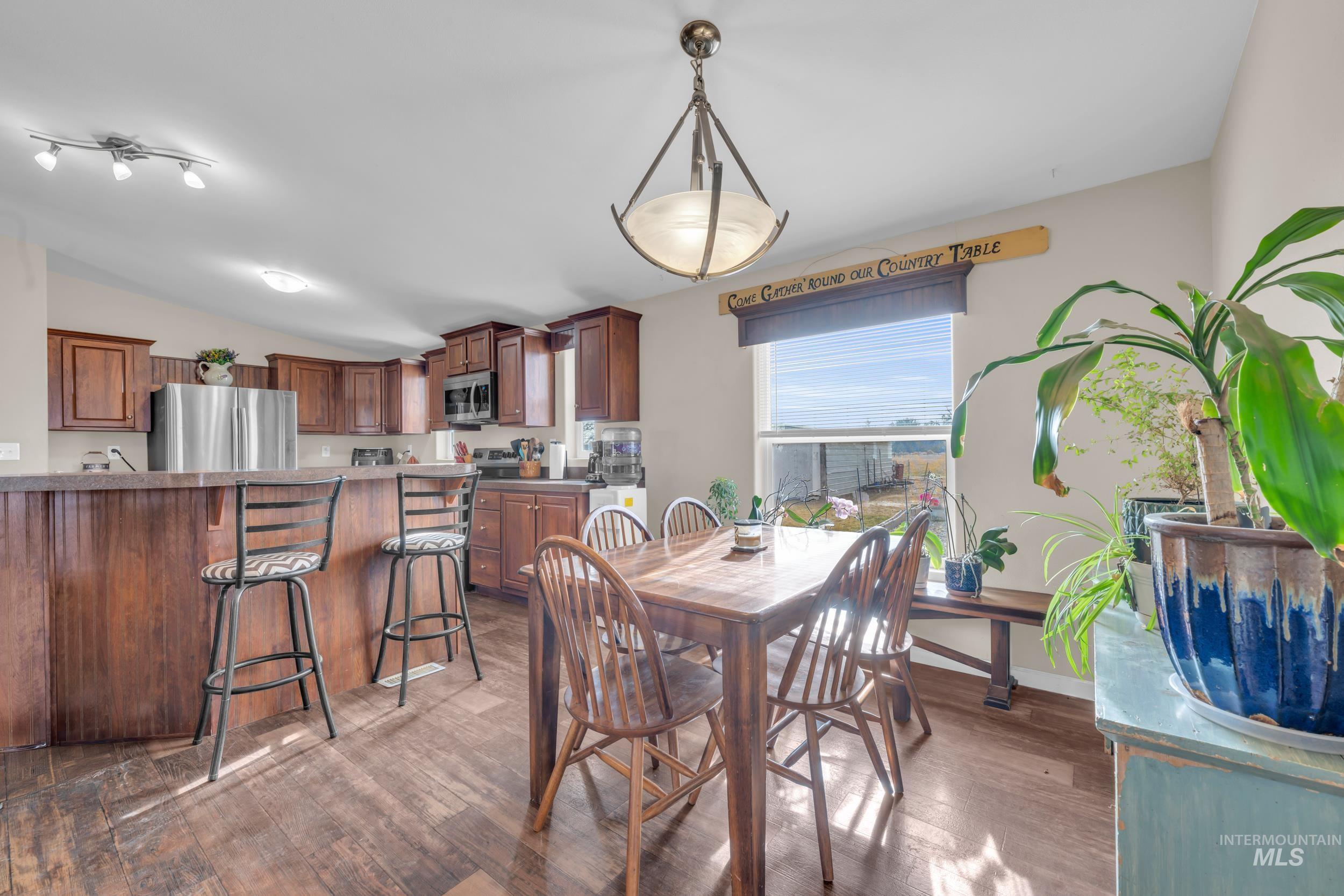 27699 Sand Rd, Parma, Idaho 83660, 3 Bedrooms, 2 Bathrooms, Residential For Sale, Price $485,000,MLS 98973581