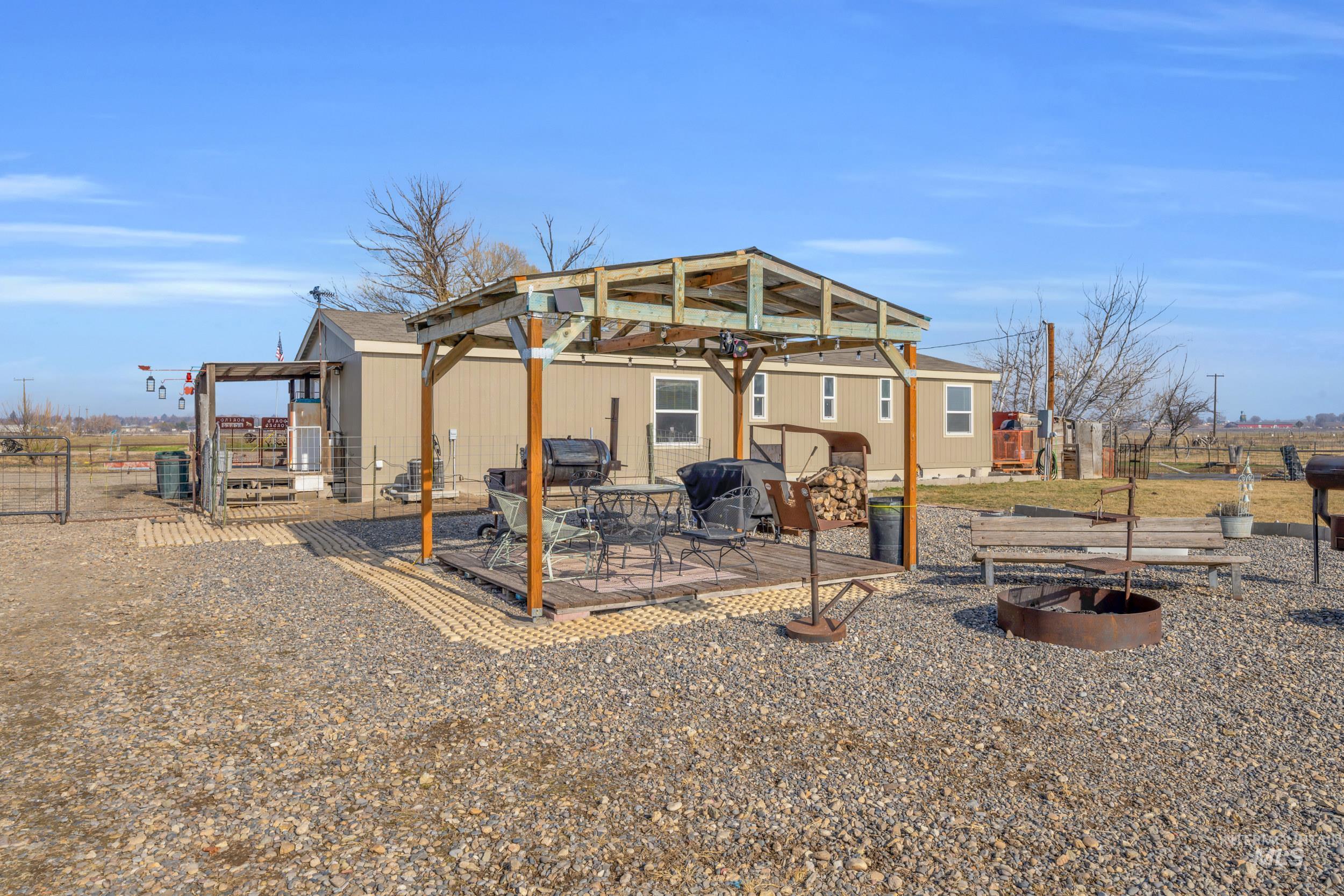27699 Sand Rd, Parma, Idaho 83660, 3 Bedrooms, 2 Bathrooms, Residential For Sale, Price $485,000,MLS 98973581